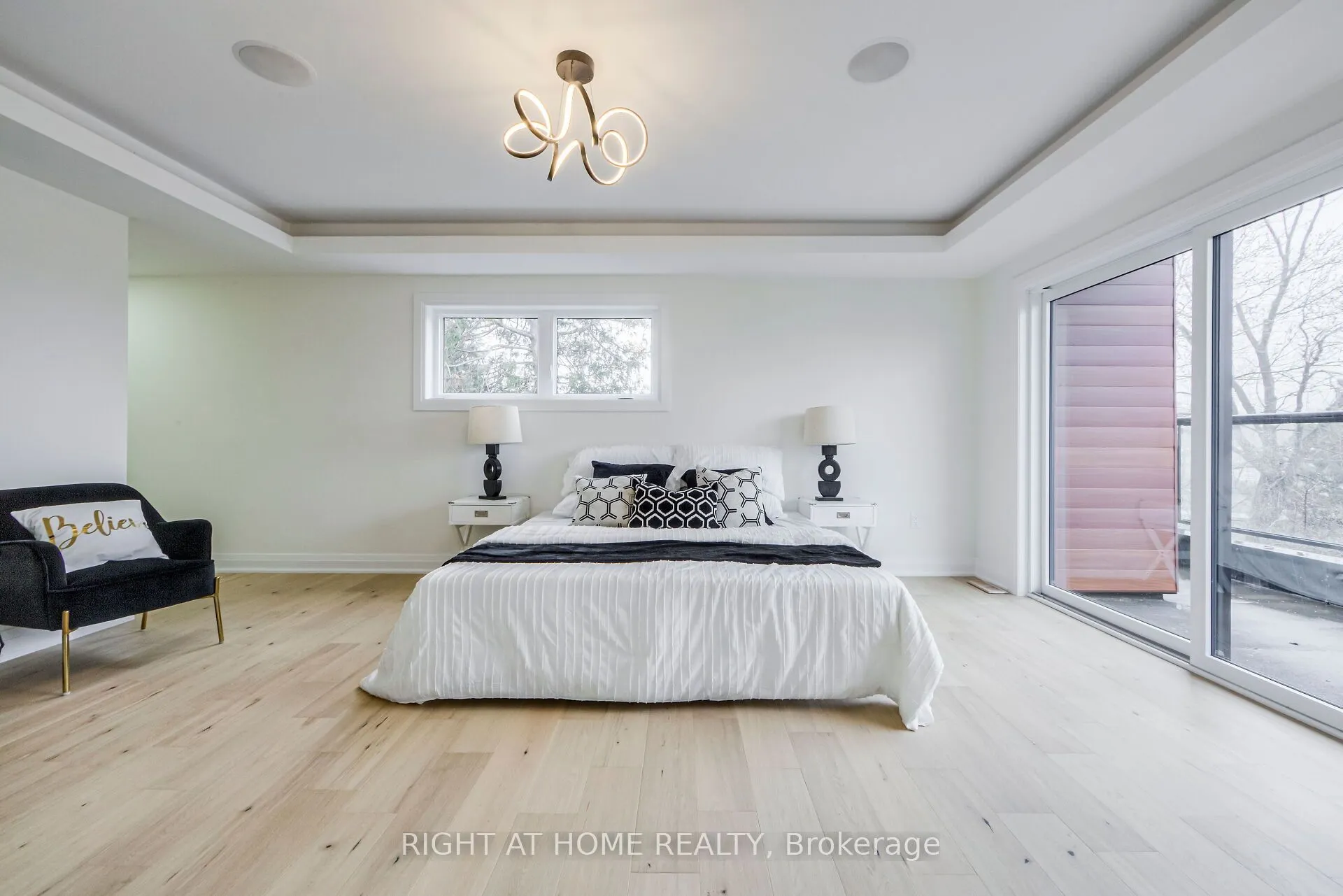 768 Montbeck Crescent