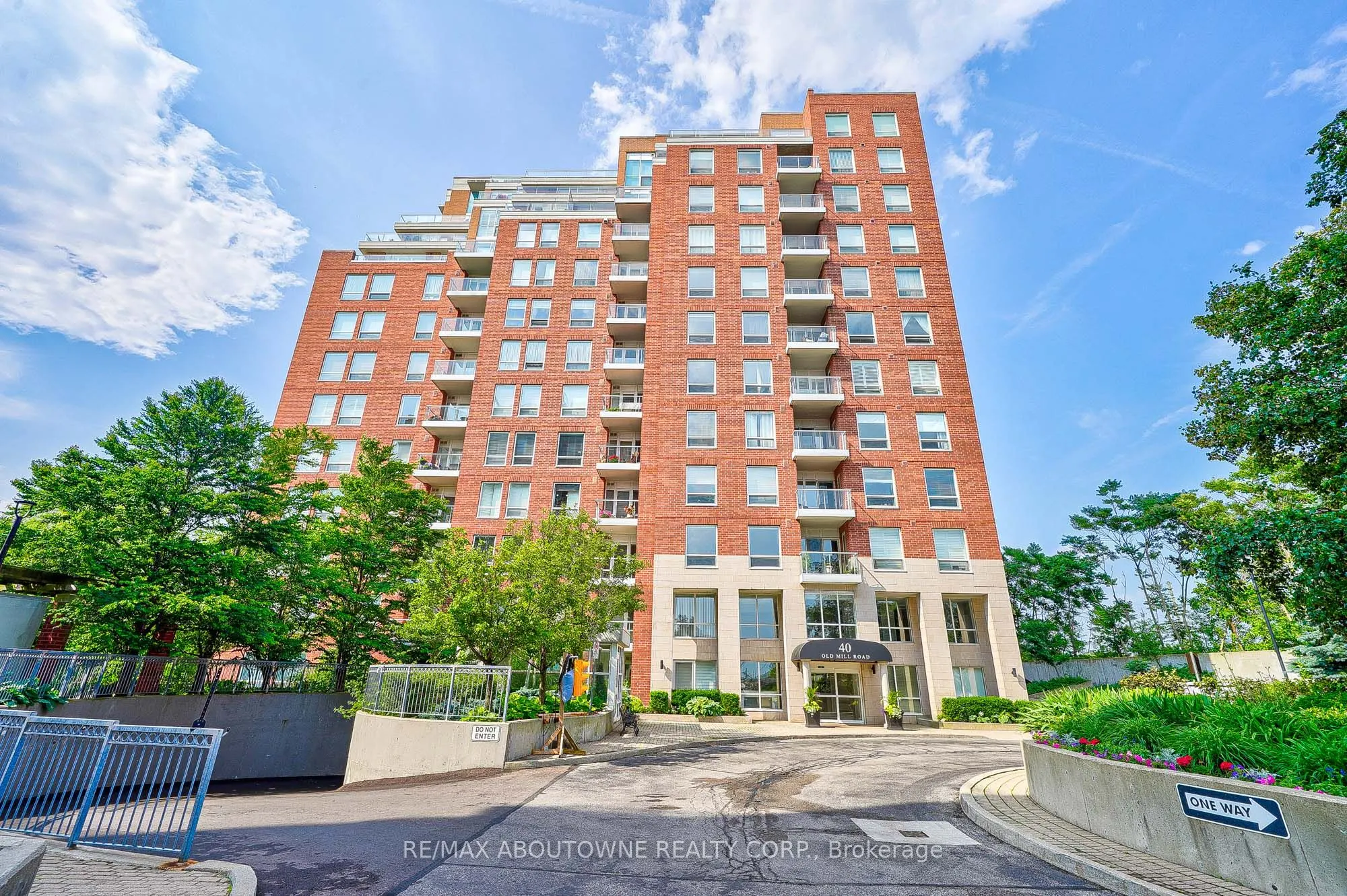 40 Old Mill Road #204