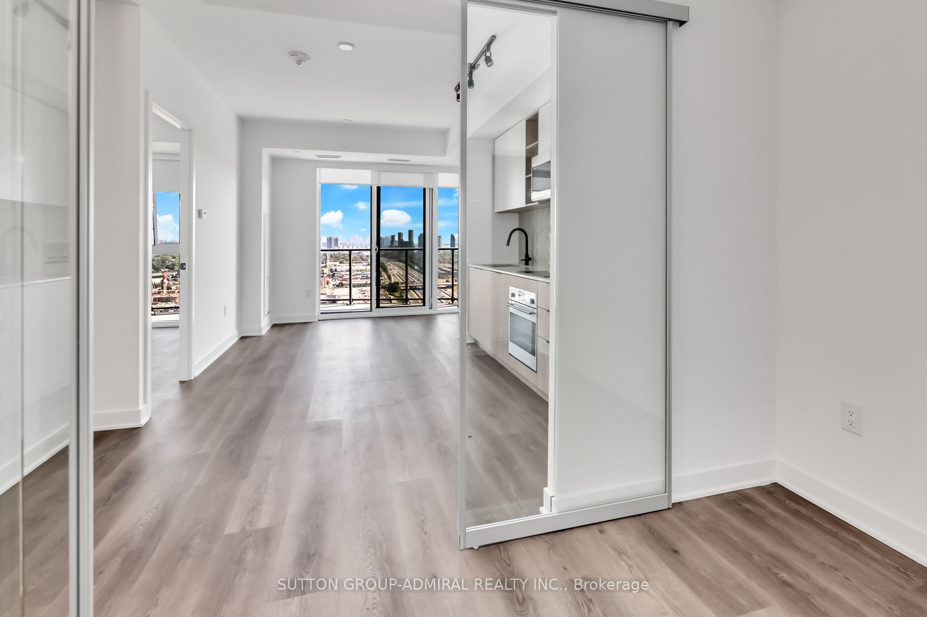 36 Zorra Street, #2305