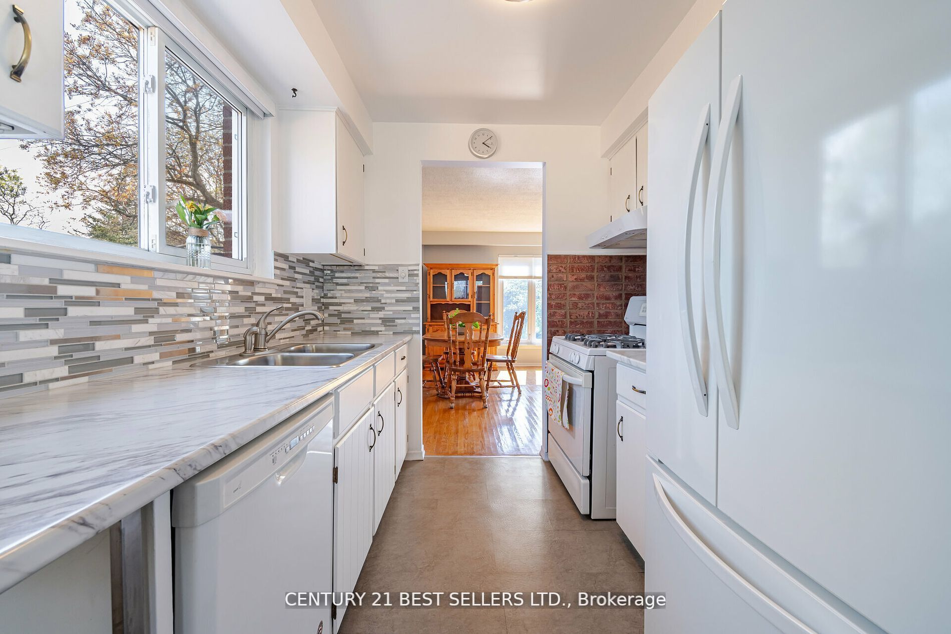 68 Lynmont Road