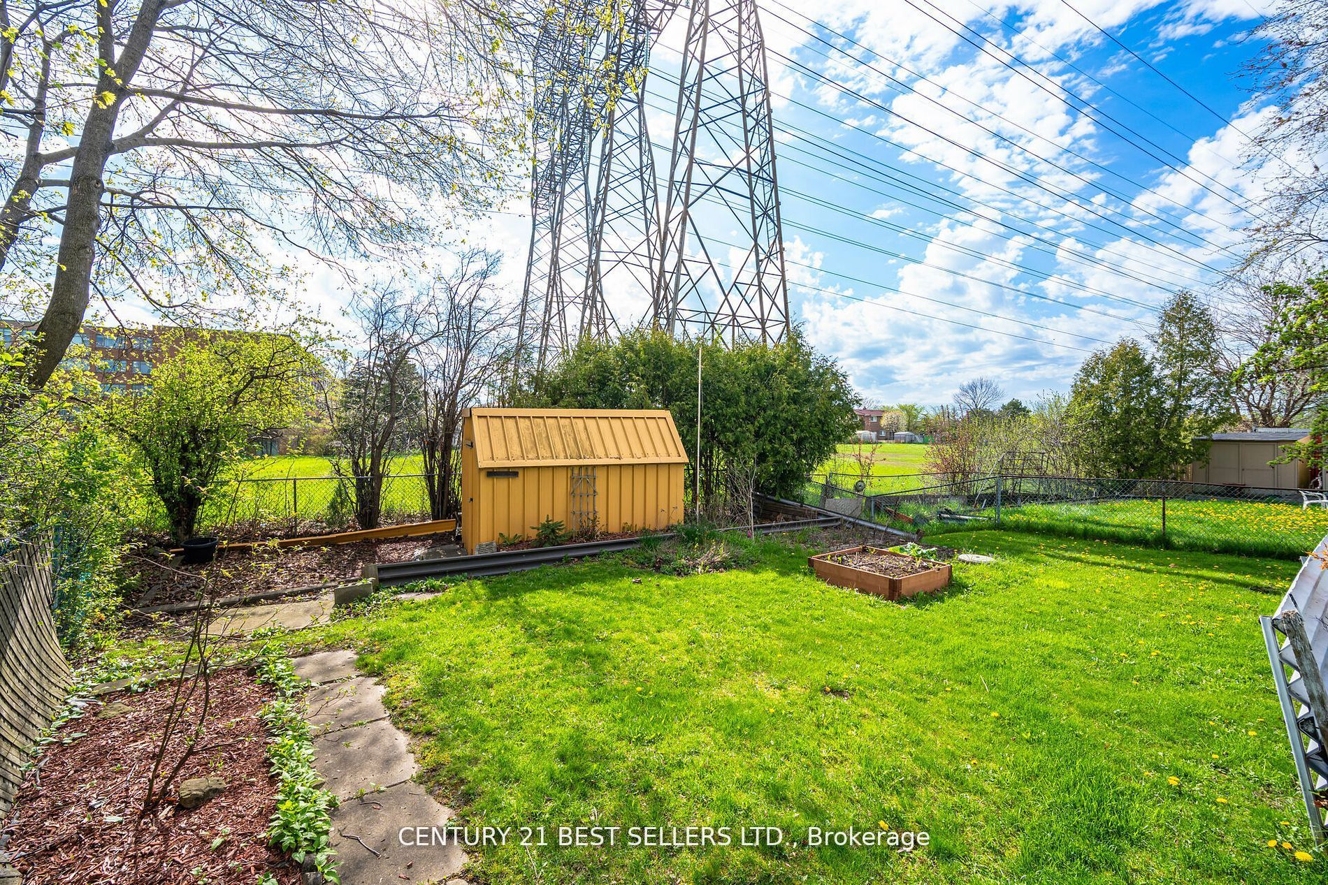68 Lynmont Road