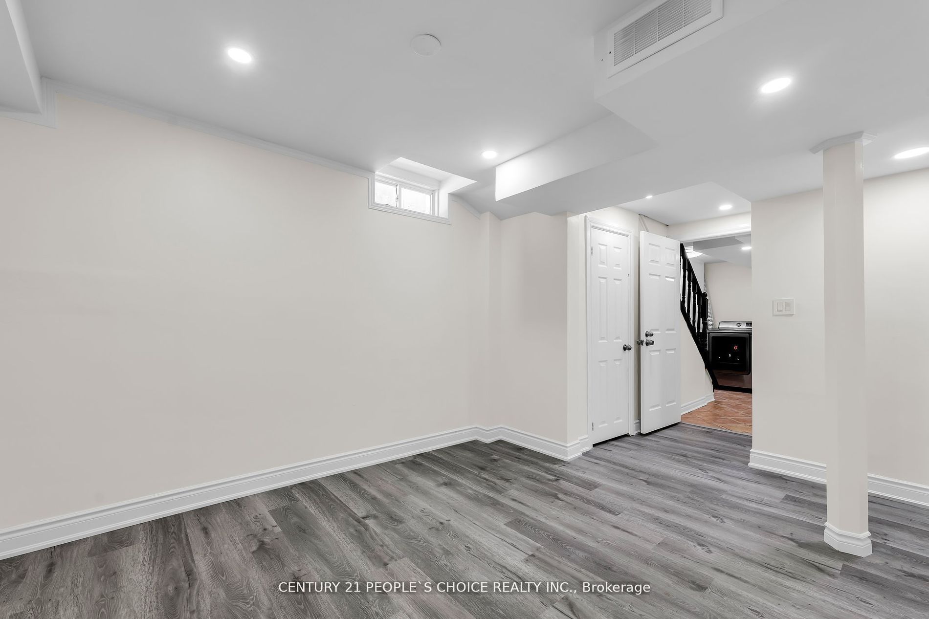46 Studebaker Trail