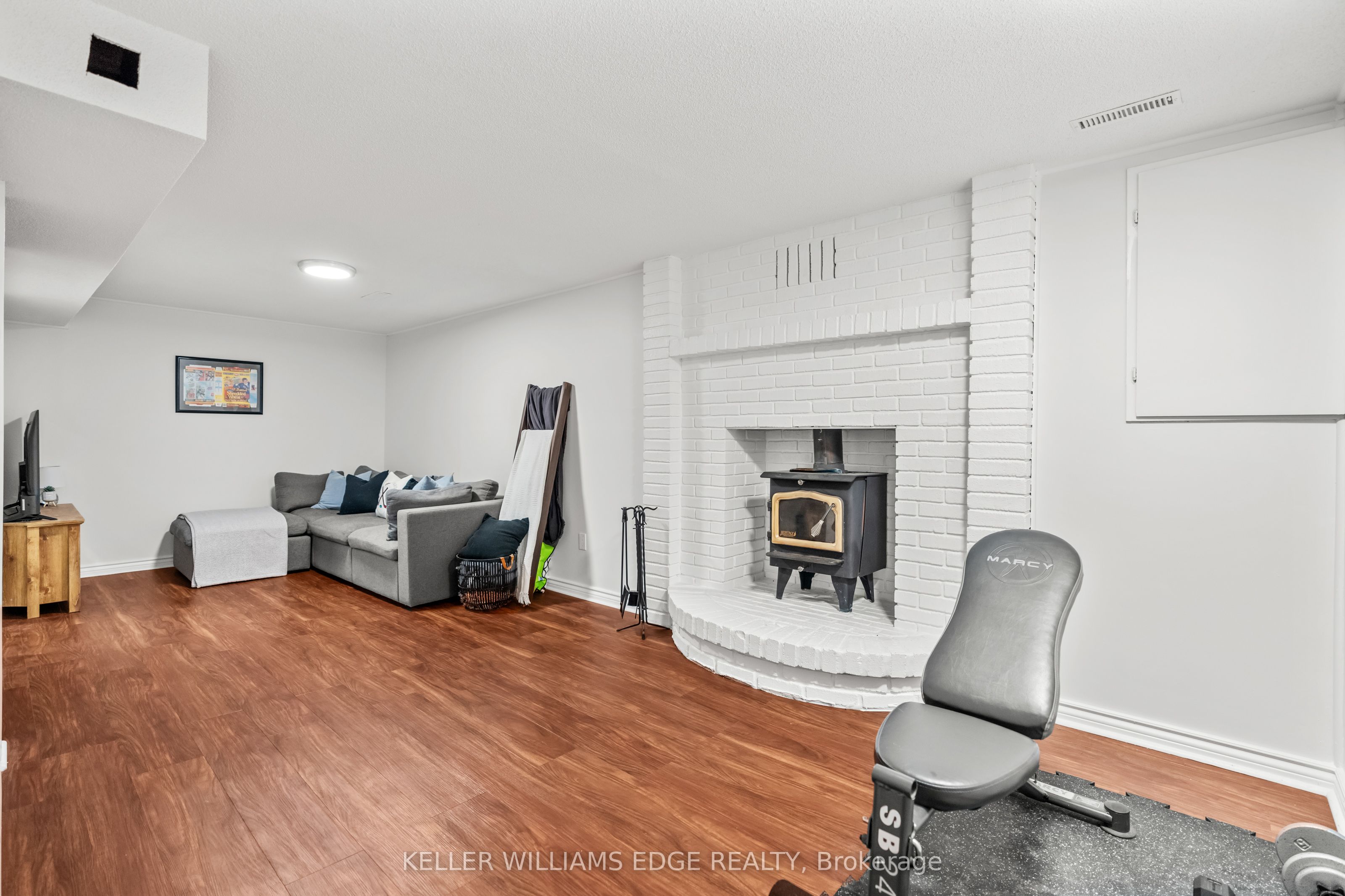1464 Reynolds Avenue