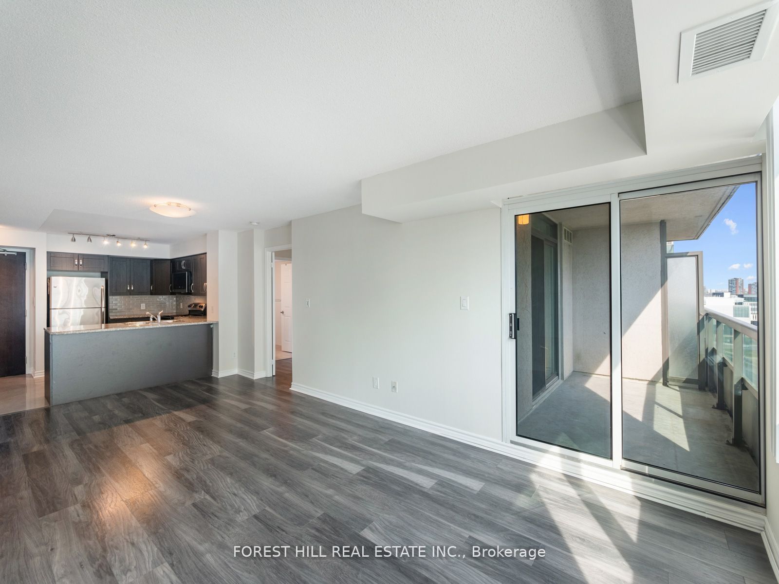 335 Rathburn Road W #1510