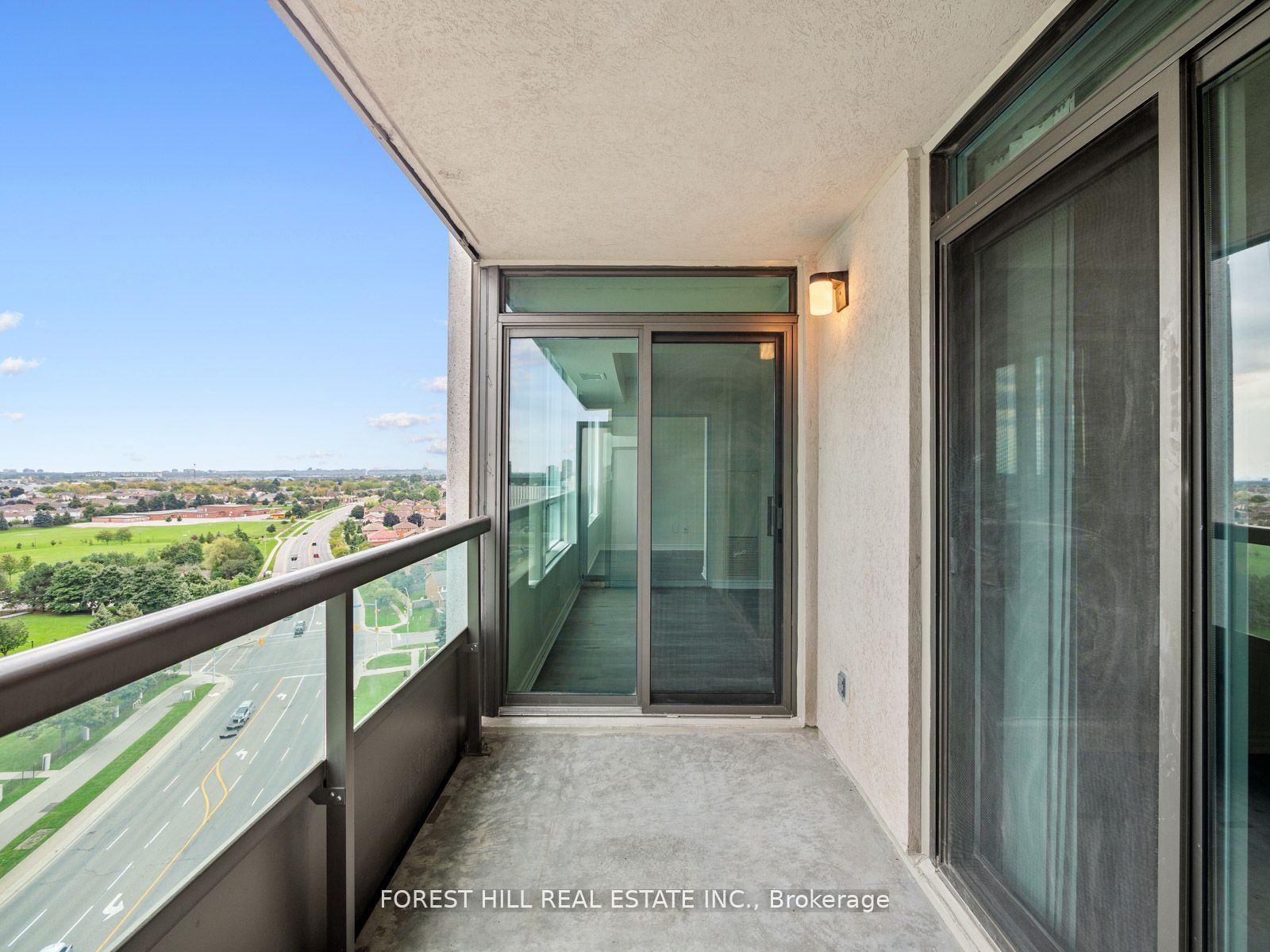 335 Rathburn Road W #1510