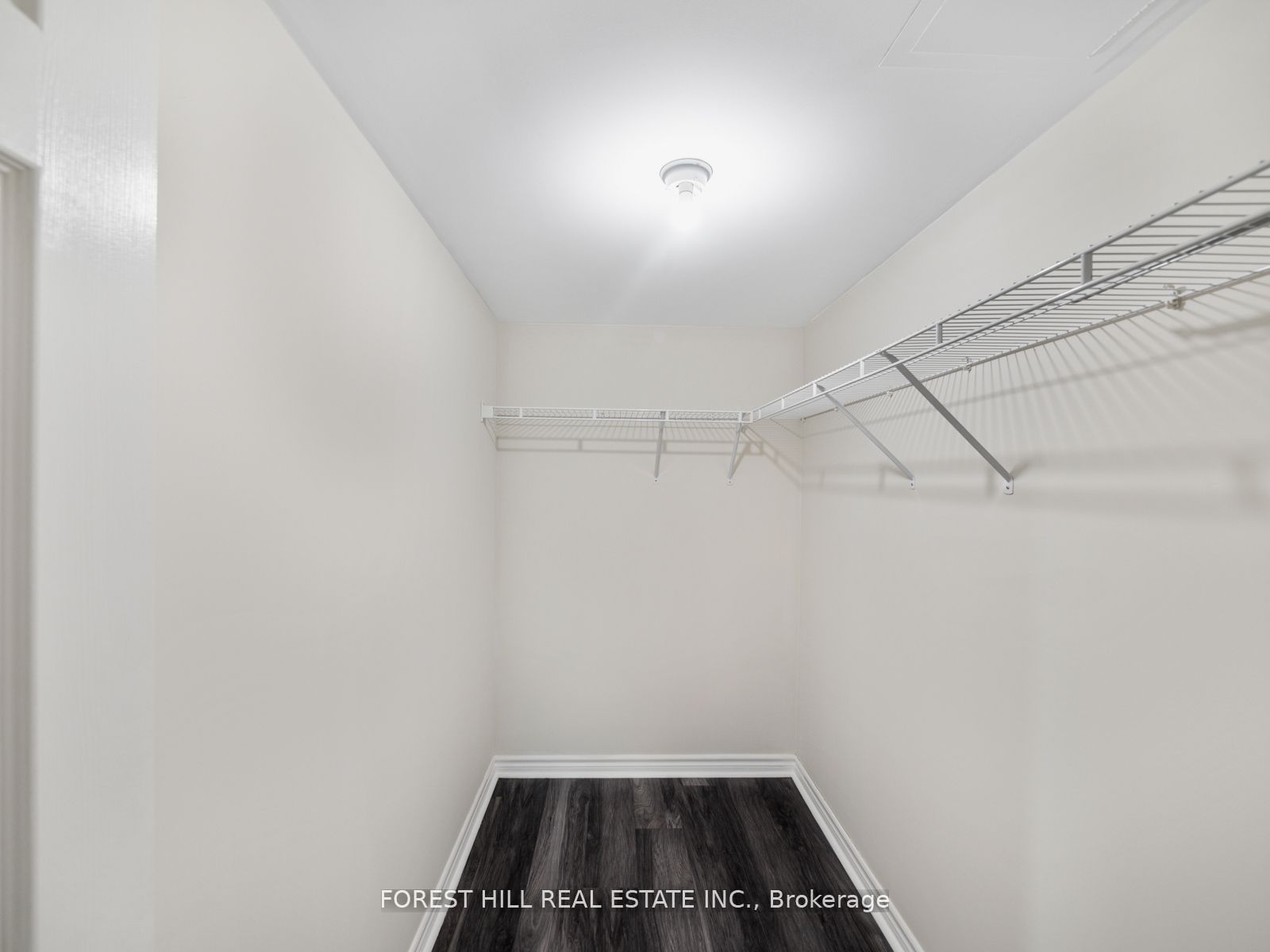 335 Rathburn Road W #1510