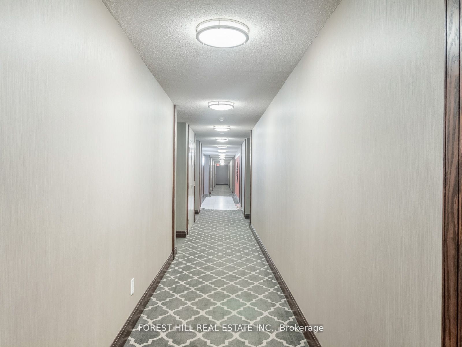 335 Rathburn Road W #1510