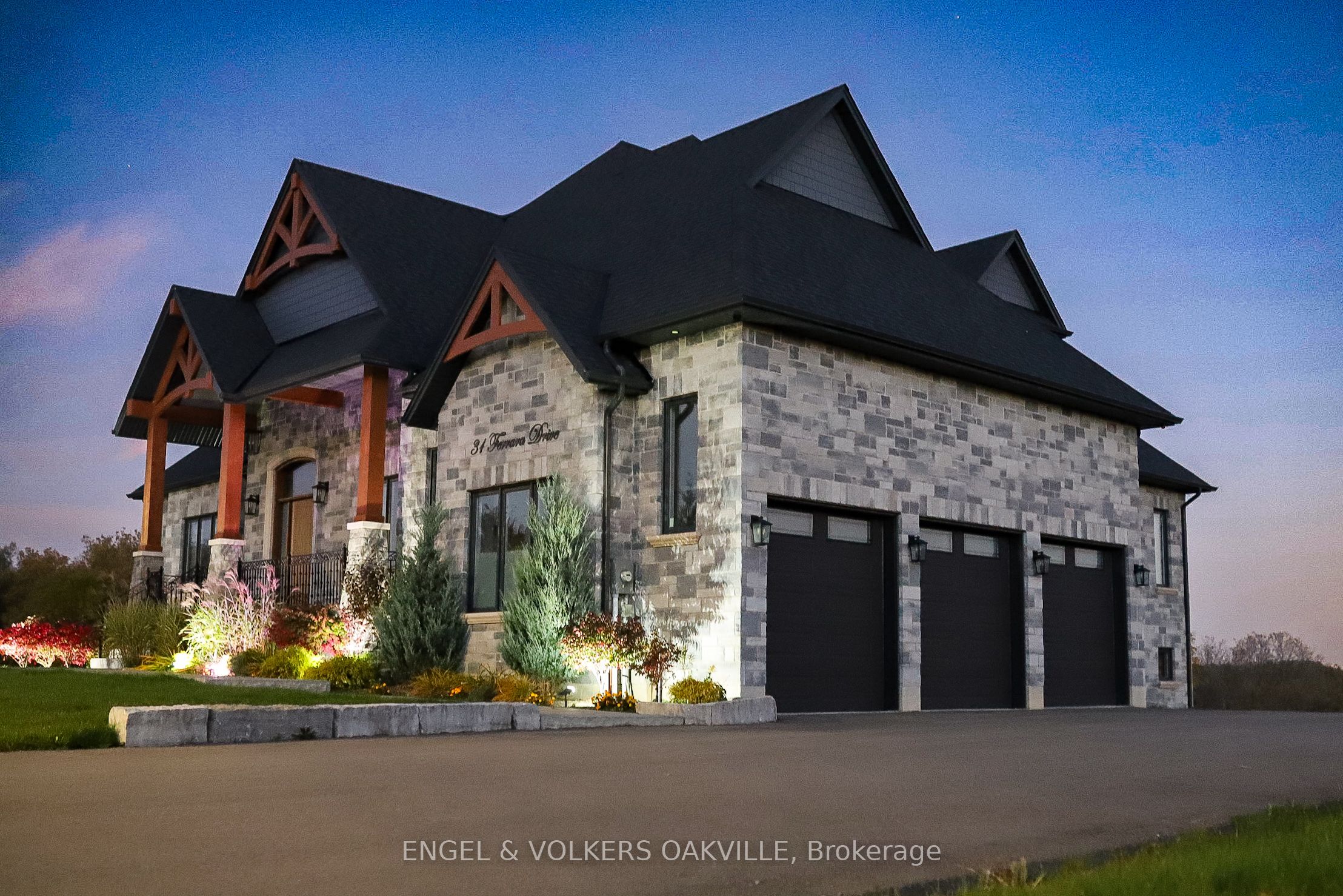 31 Ferrara Drive