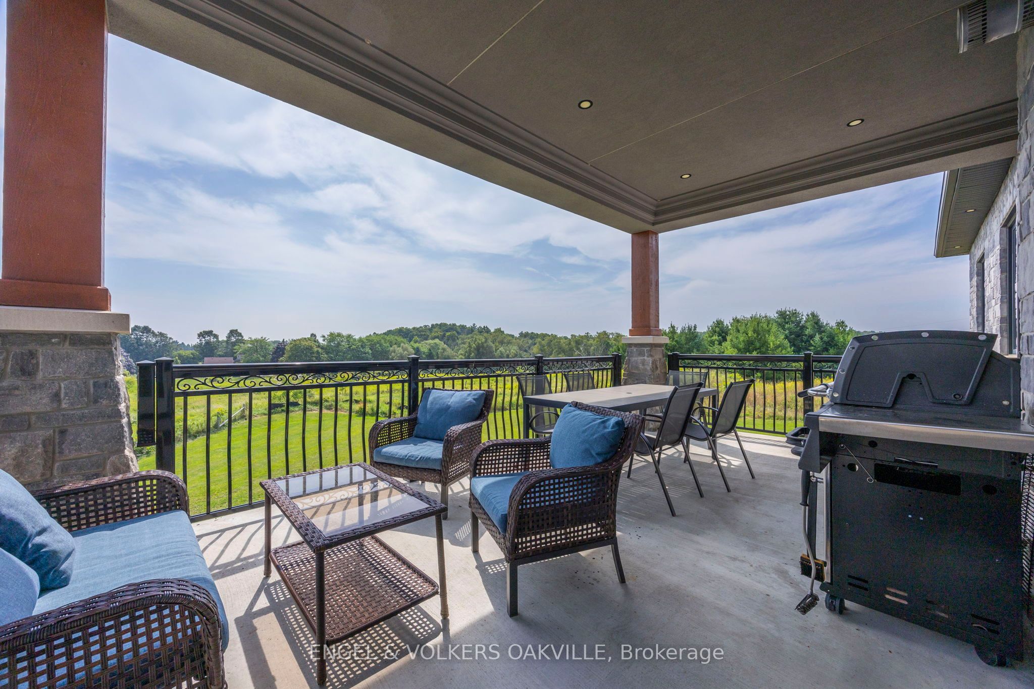 31 Ferrara Drive