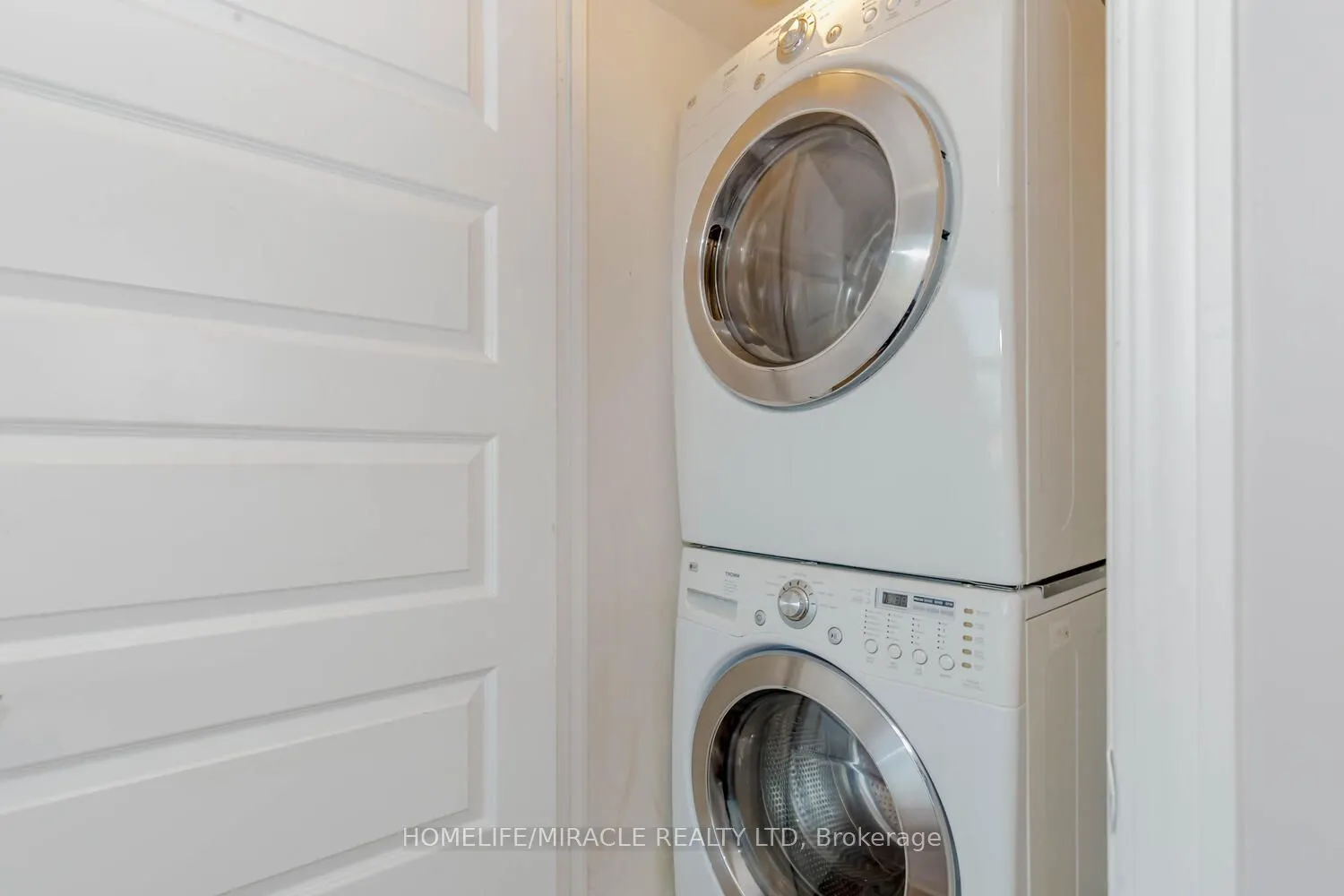 215 Queen Street E #1710