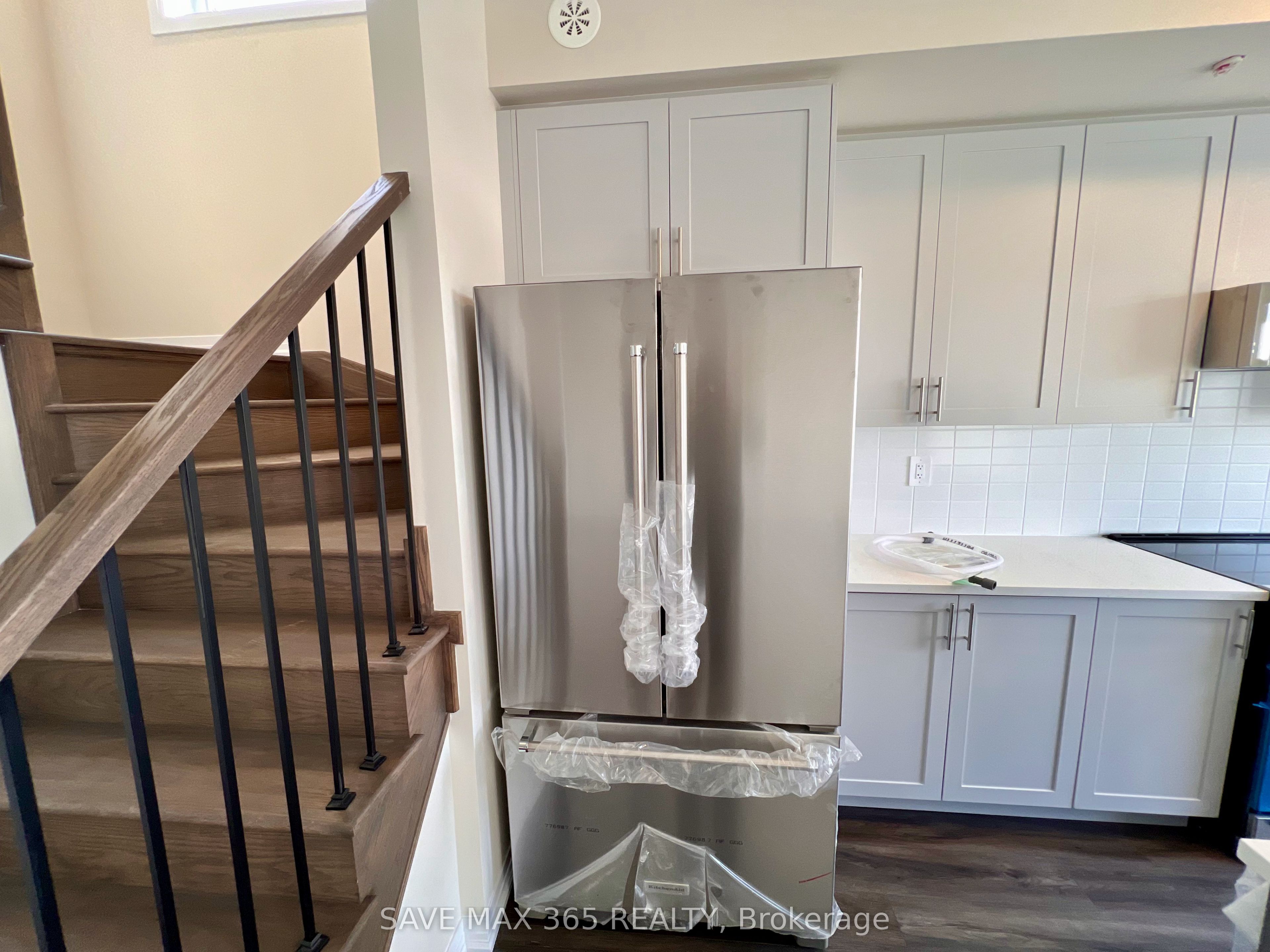 1565 Rose Way, #103
