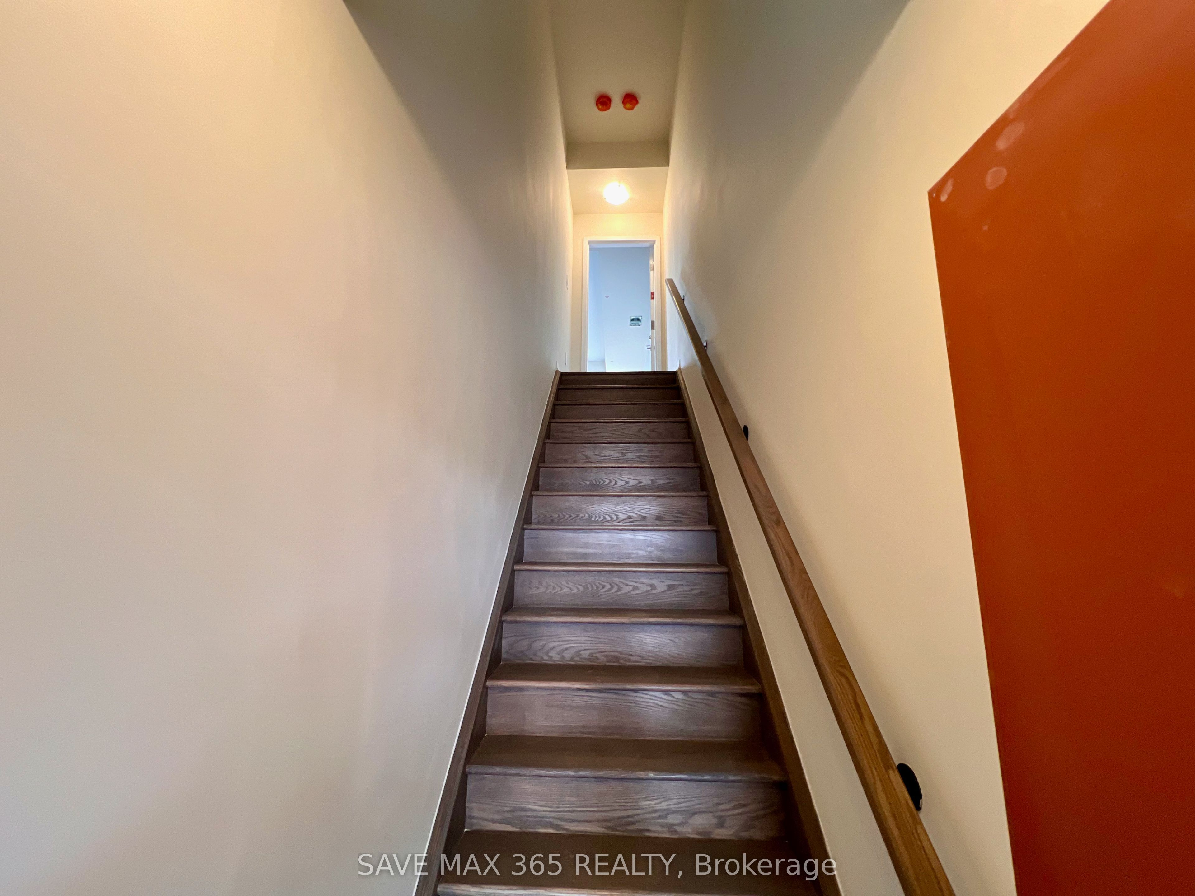 1565 Rose Way, #103