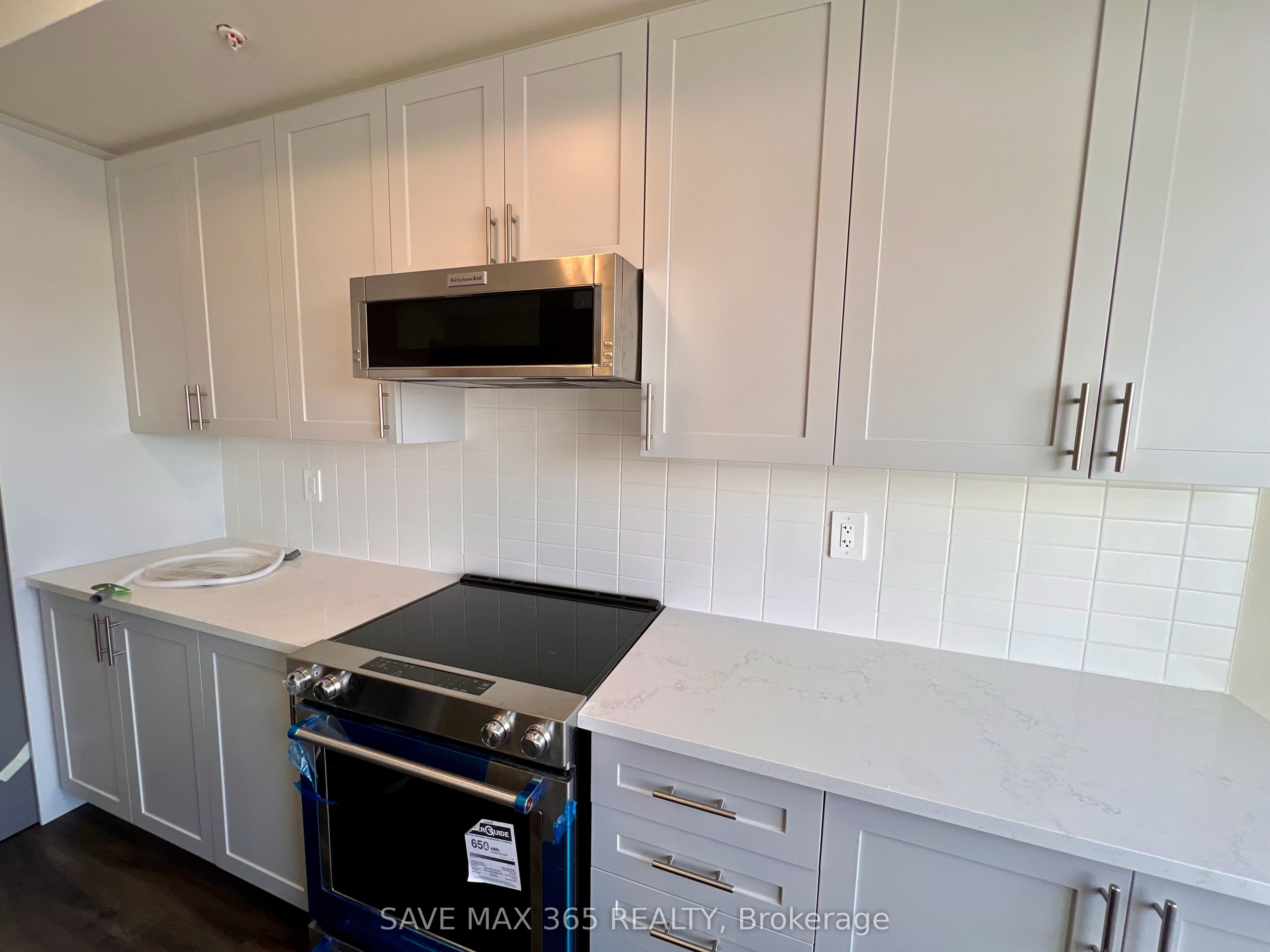 1565 Rose Way, #103