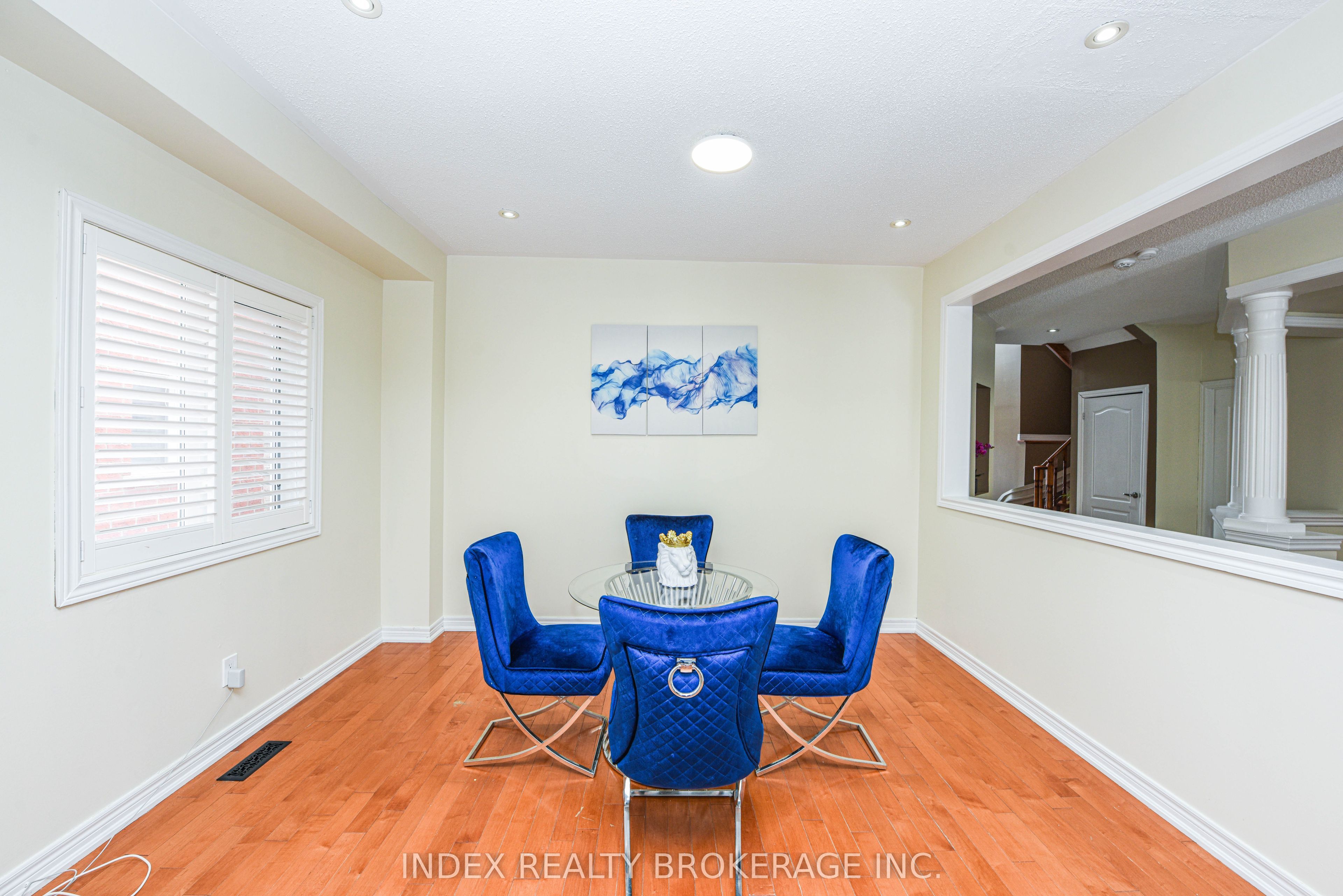 32 Charger Lane