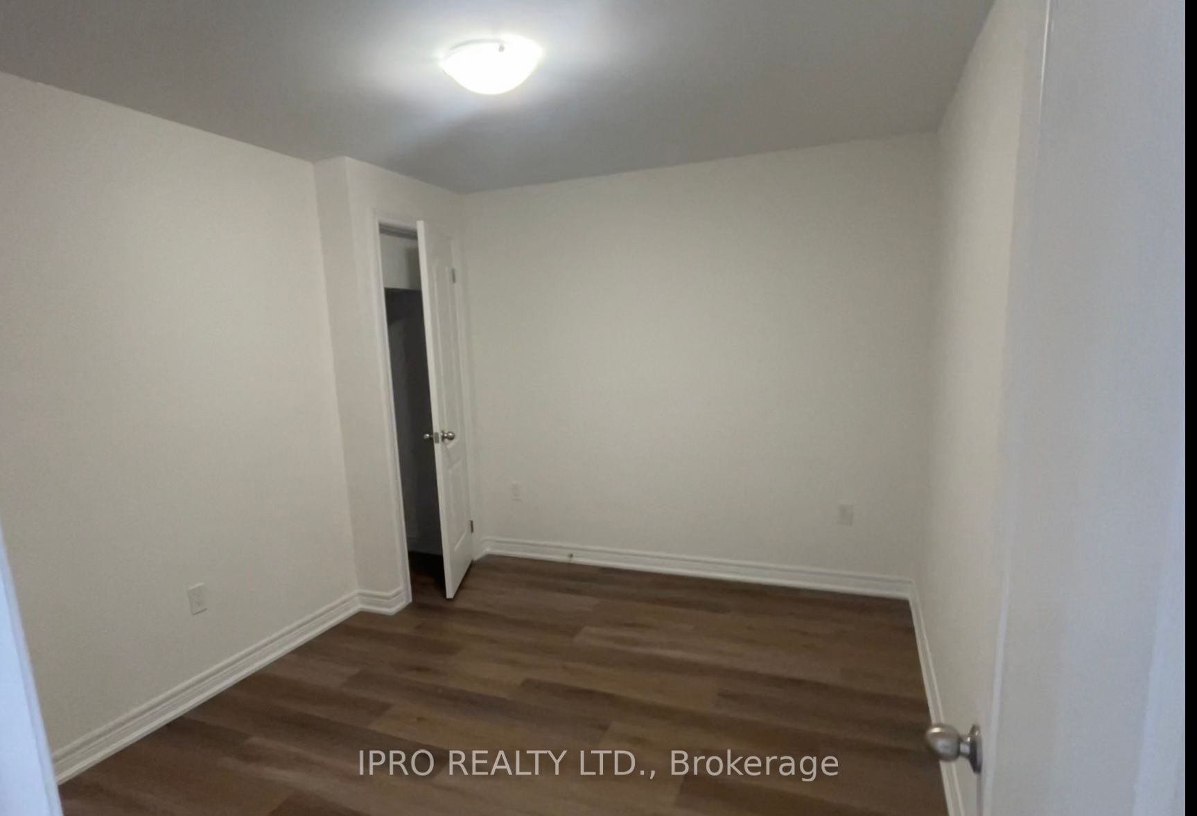 87 Campwood Crescent #Bsmt