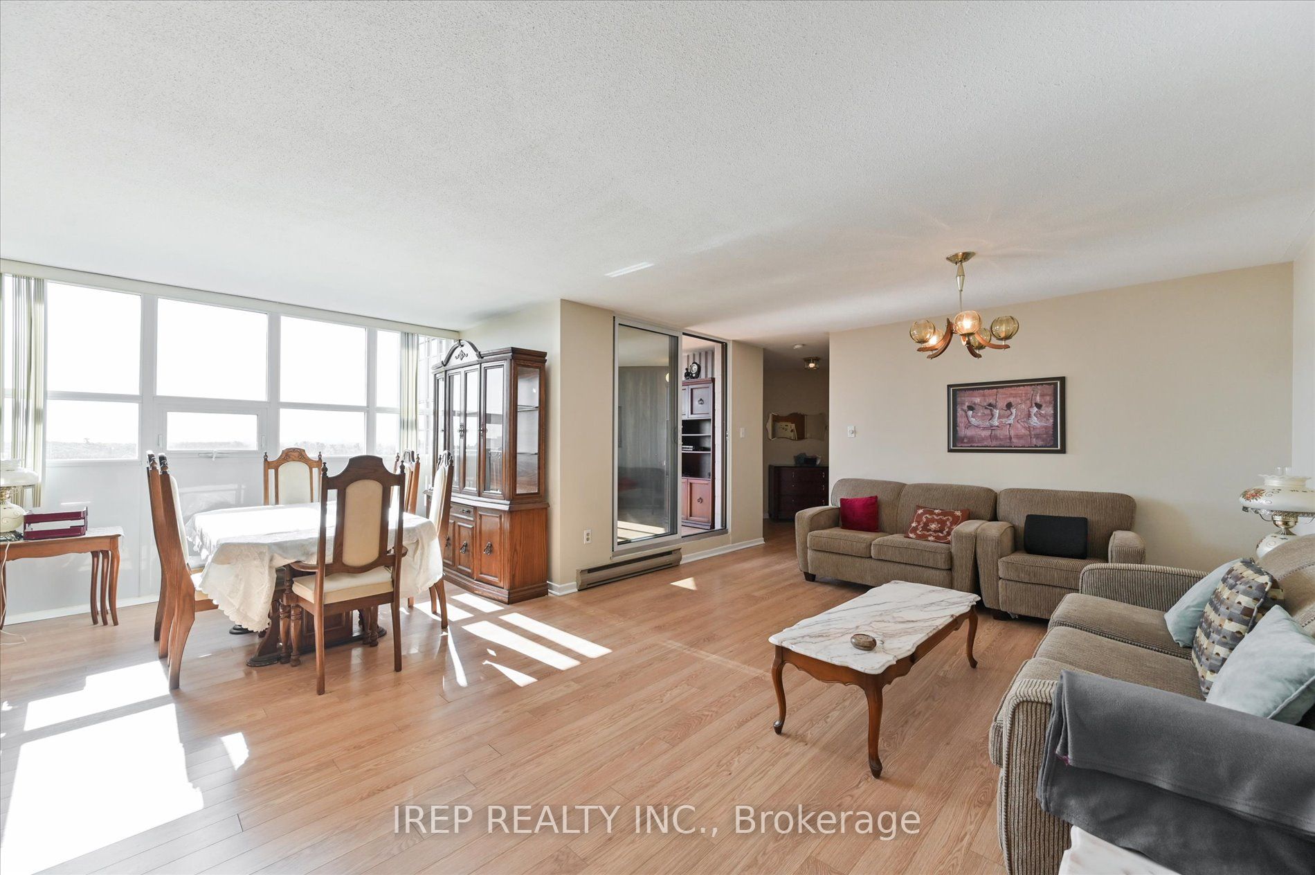 2323 Confederation Parkway, #1201