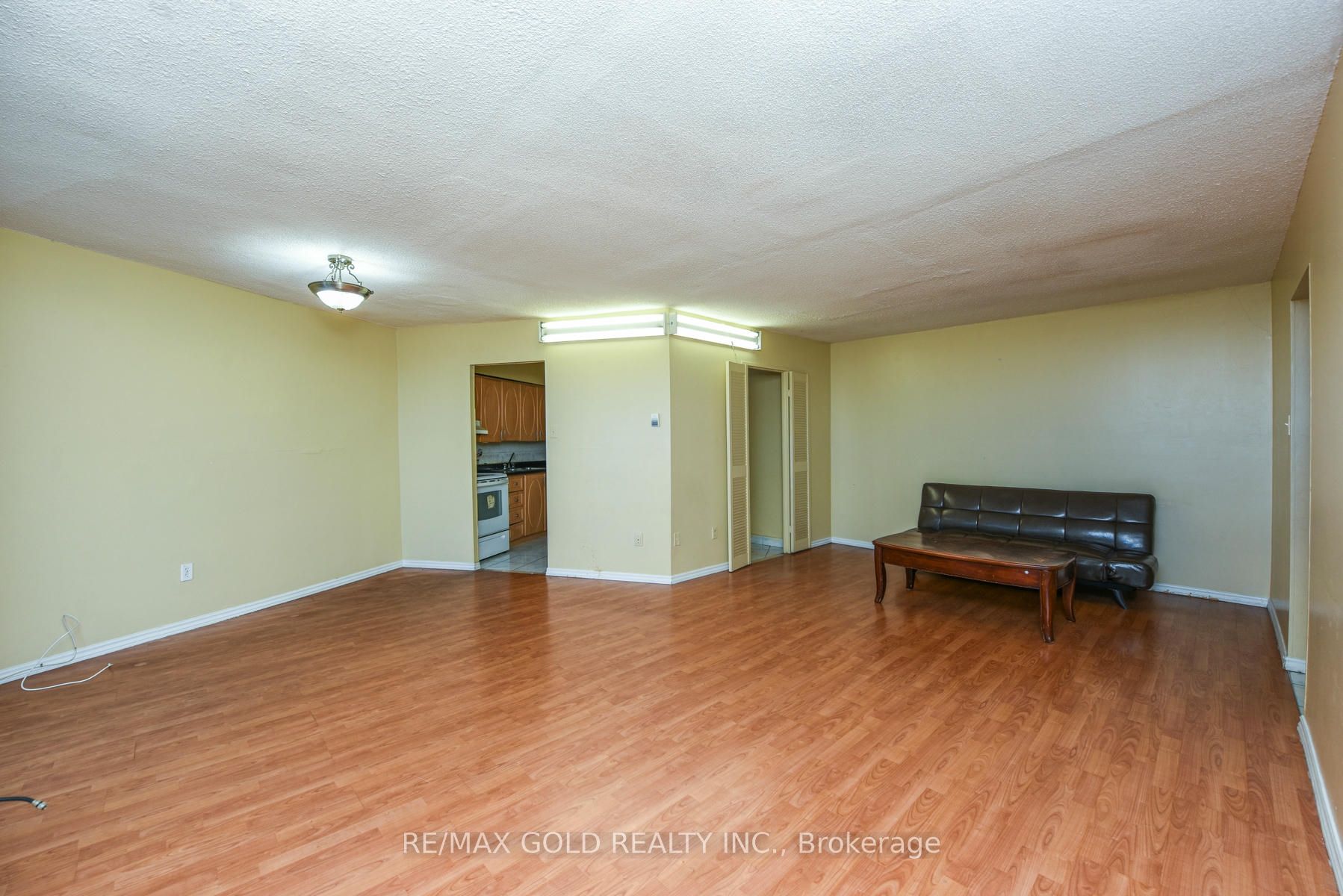 3555 Derry Road E #1006