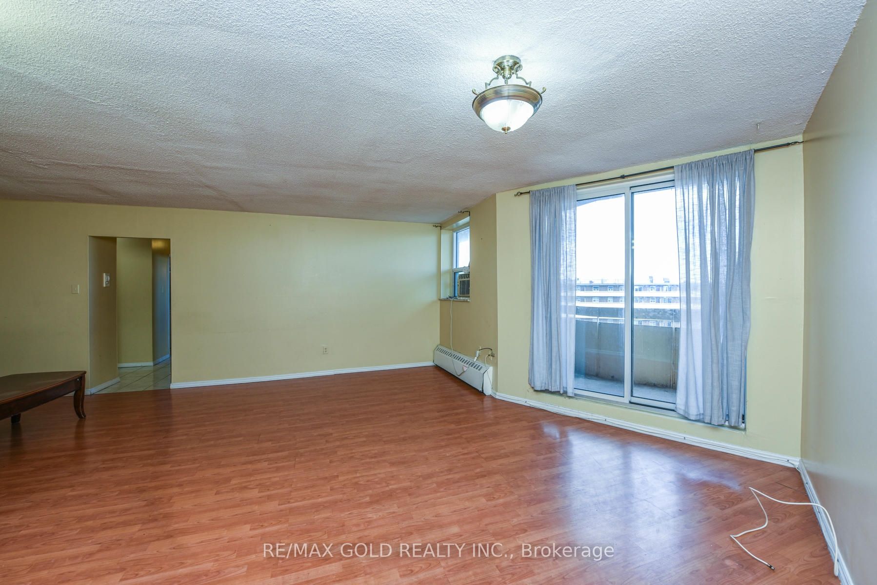 3555 Derry Road E #1006