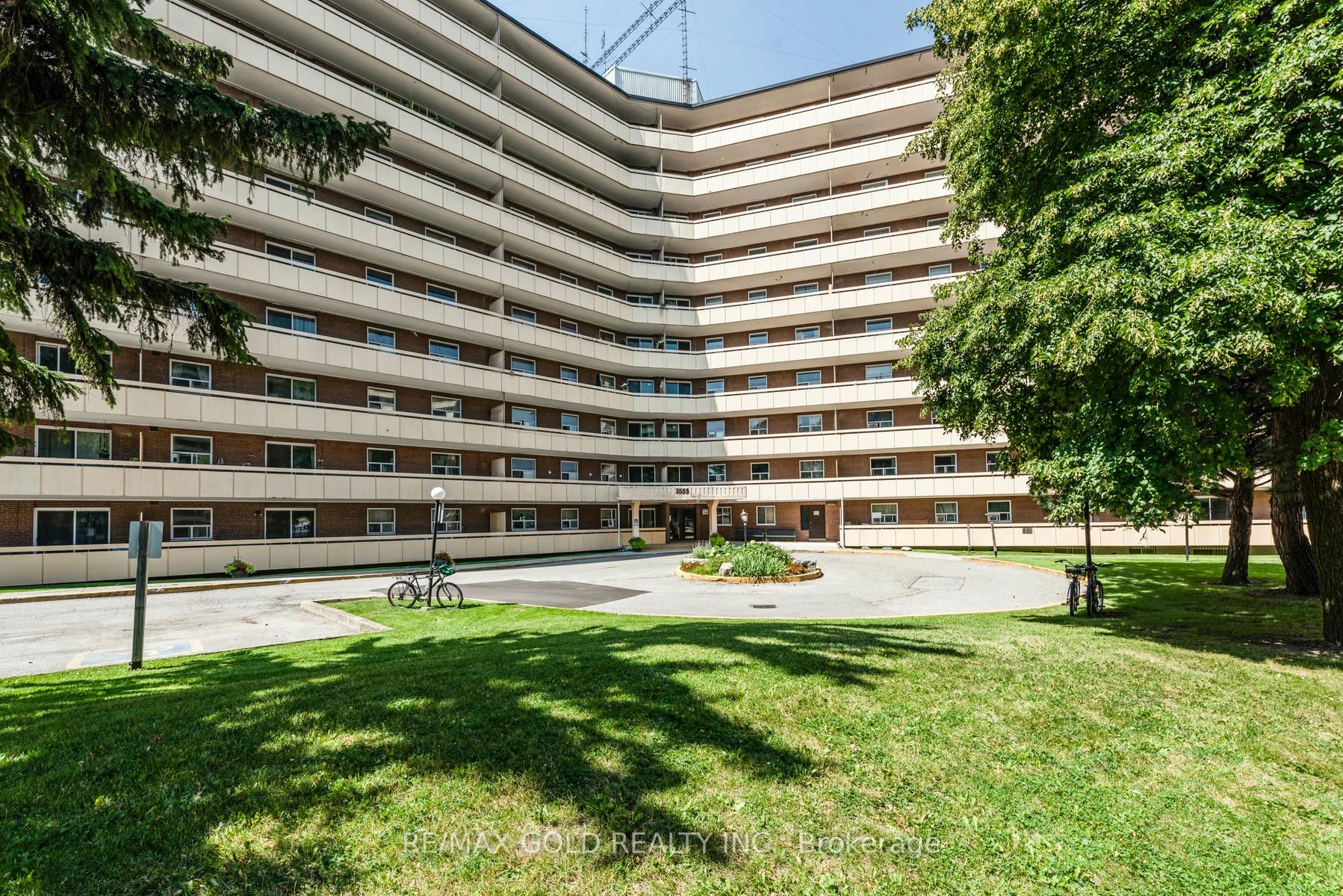 3555 Derry Road E #1006