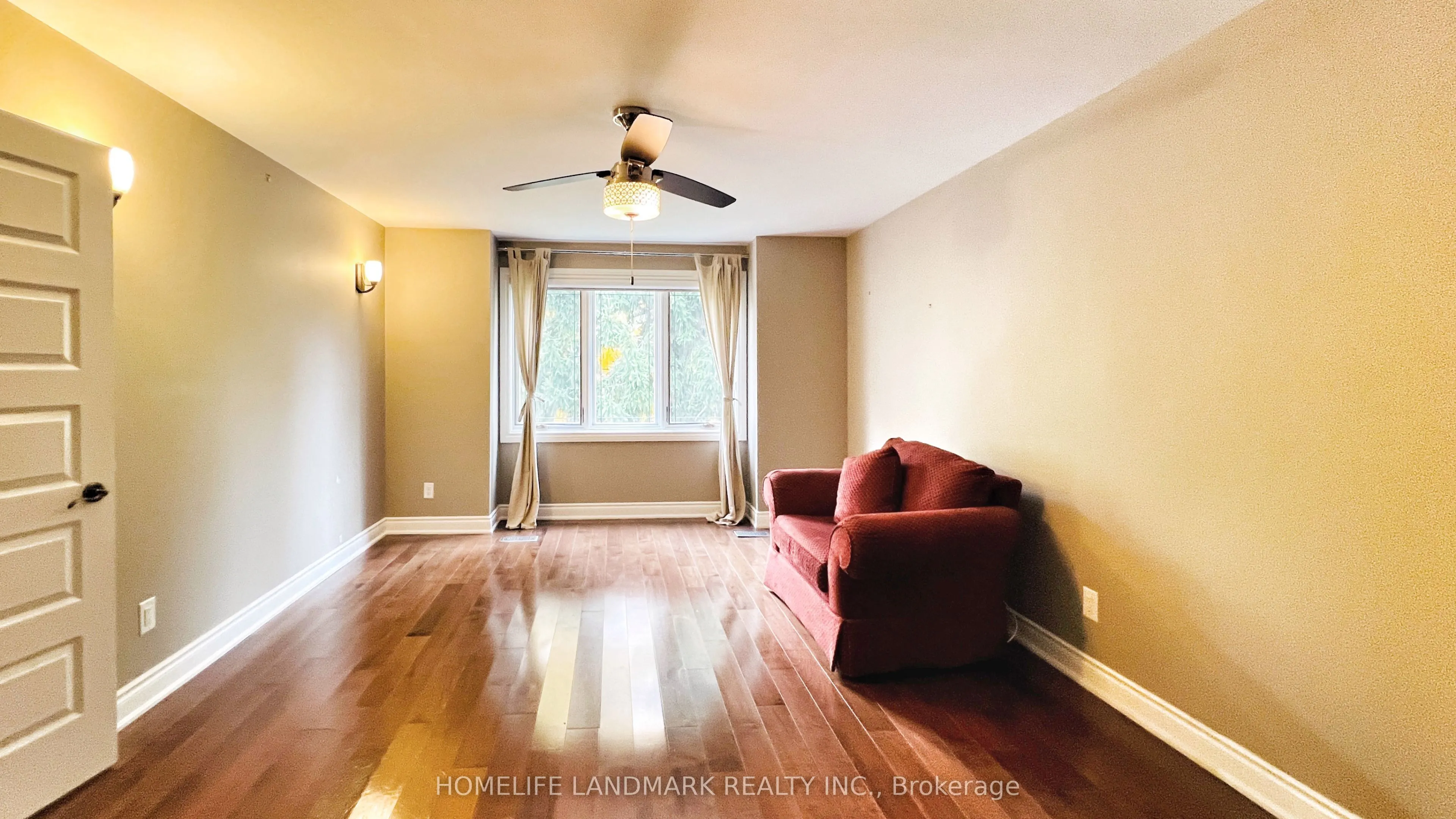 2333 Bennington Gate