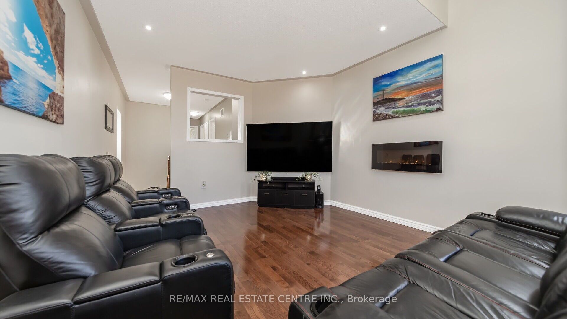 4 Chetholme Place
