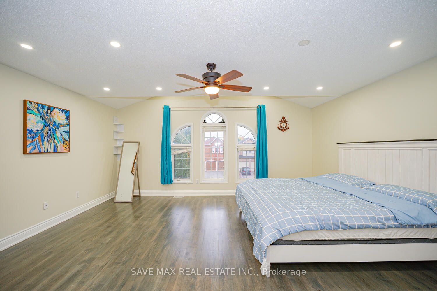 3191 Oakview Road