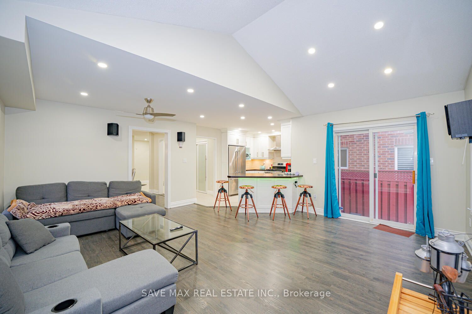 3191 Oakview Road