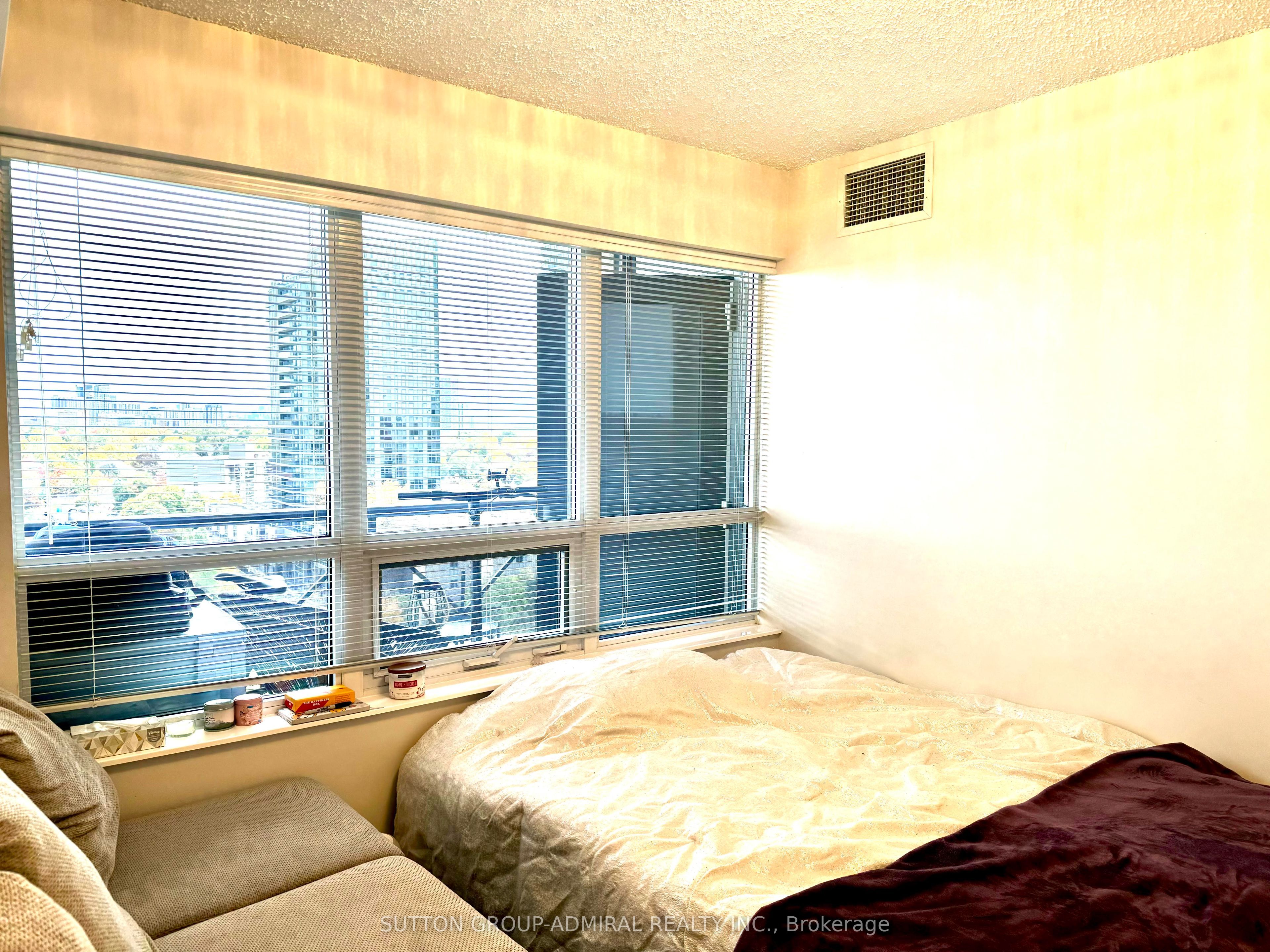 2 Eva Road E #1026