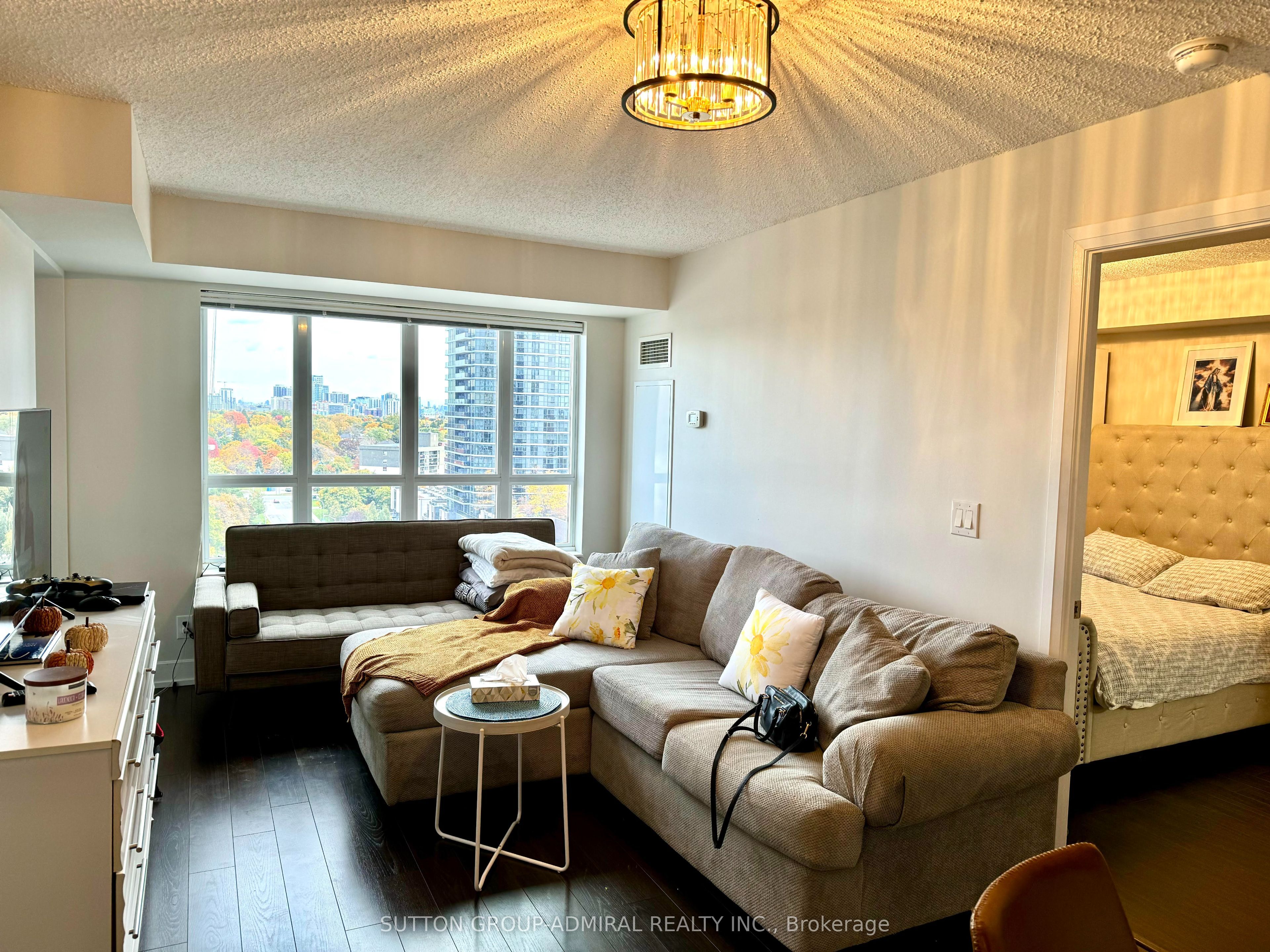 2 Eva Road E #1026