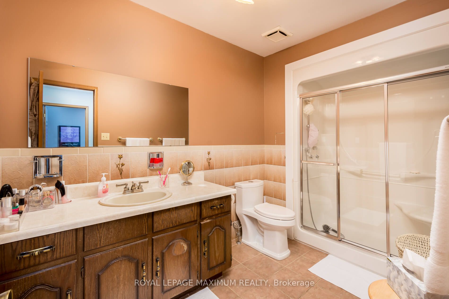 44 Flagstick Court