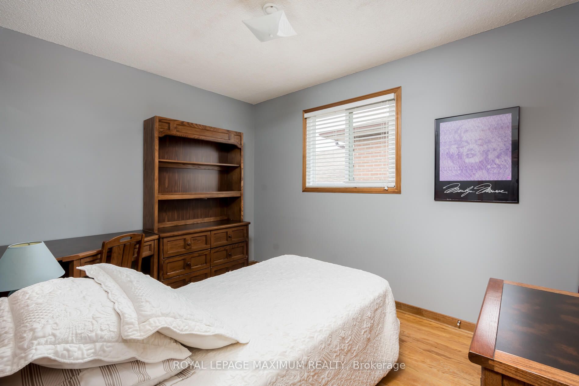 44 Flagstick Court