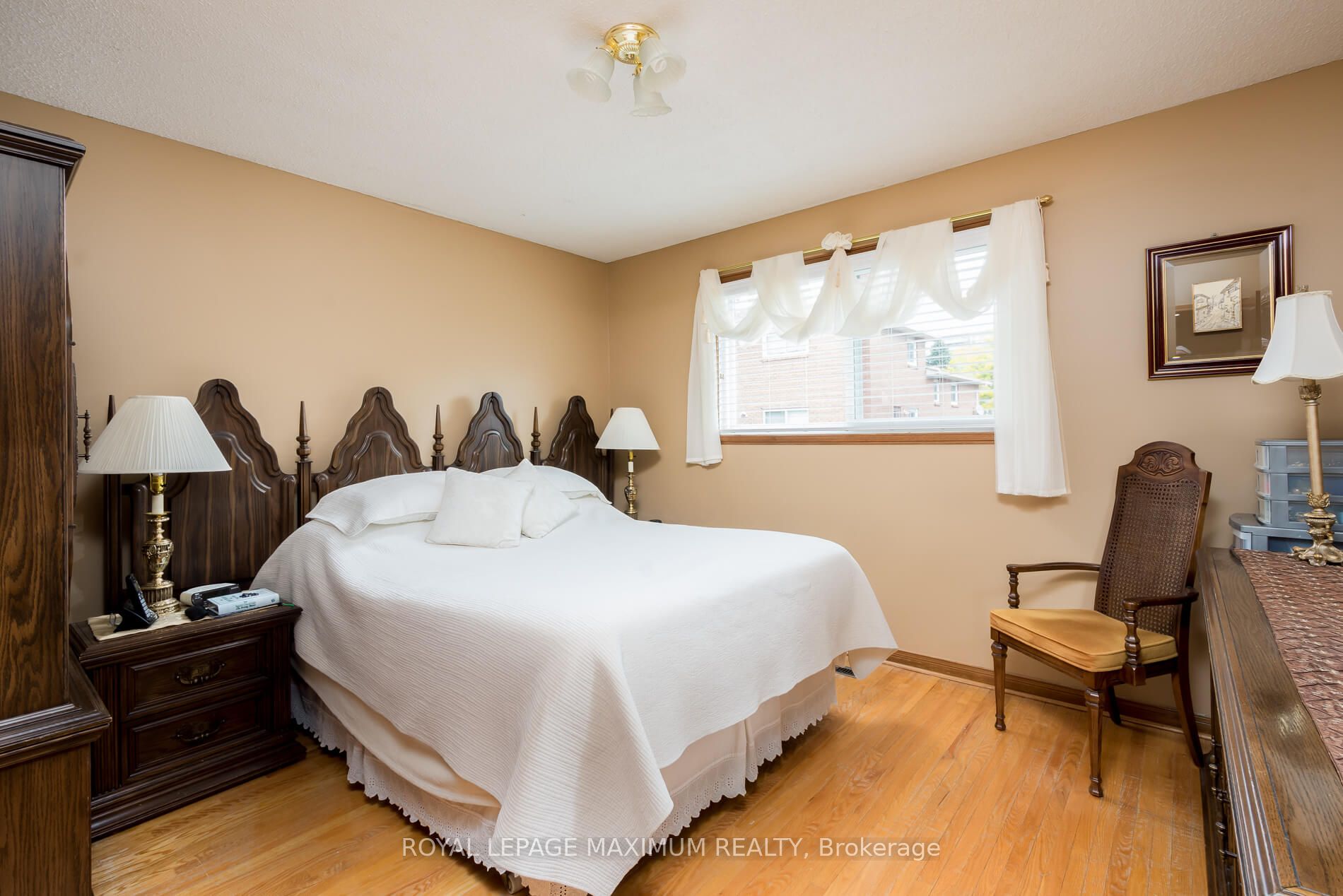 44 Flagstick Court