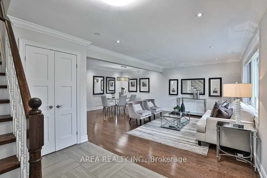 89 Ashbourne Drive