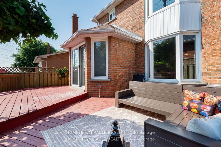 4361 Violet Road