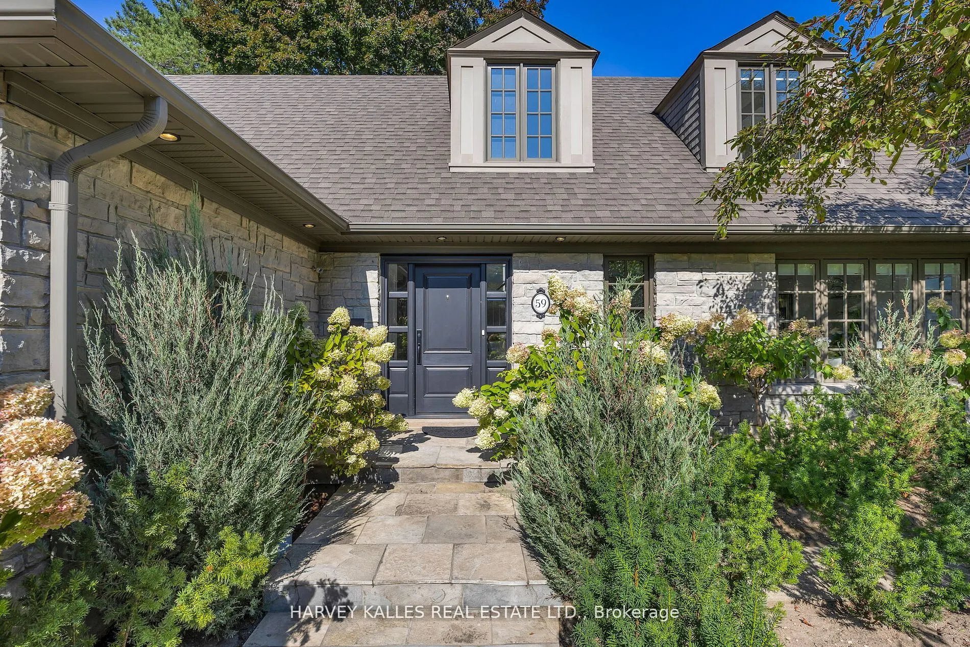 59 Edgevalley Drive