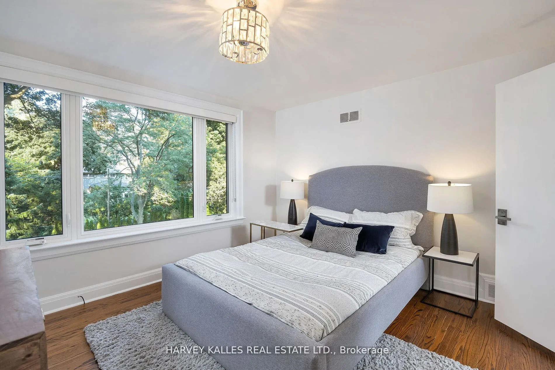 59 Edgevalley Drive