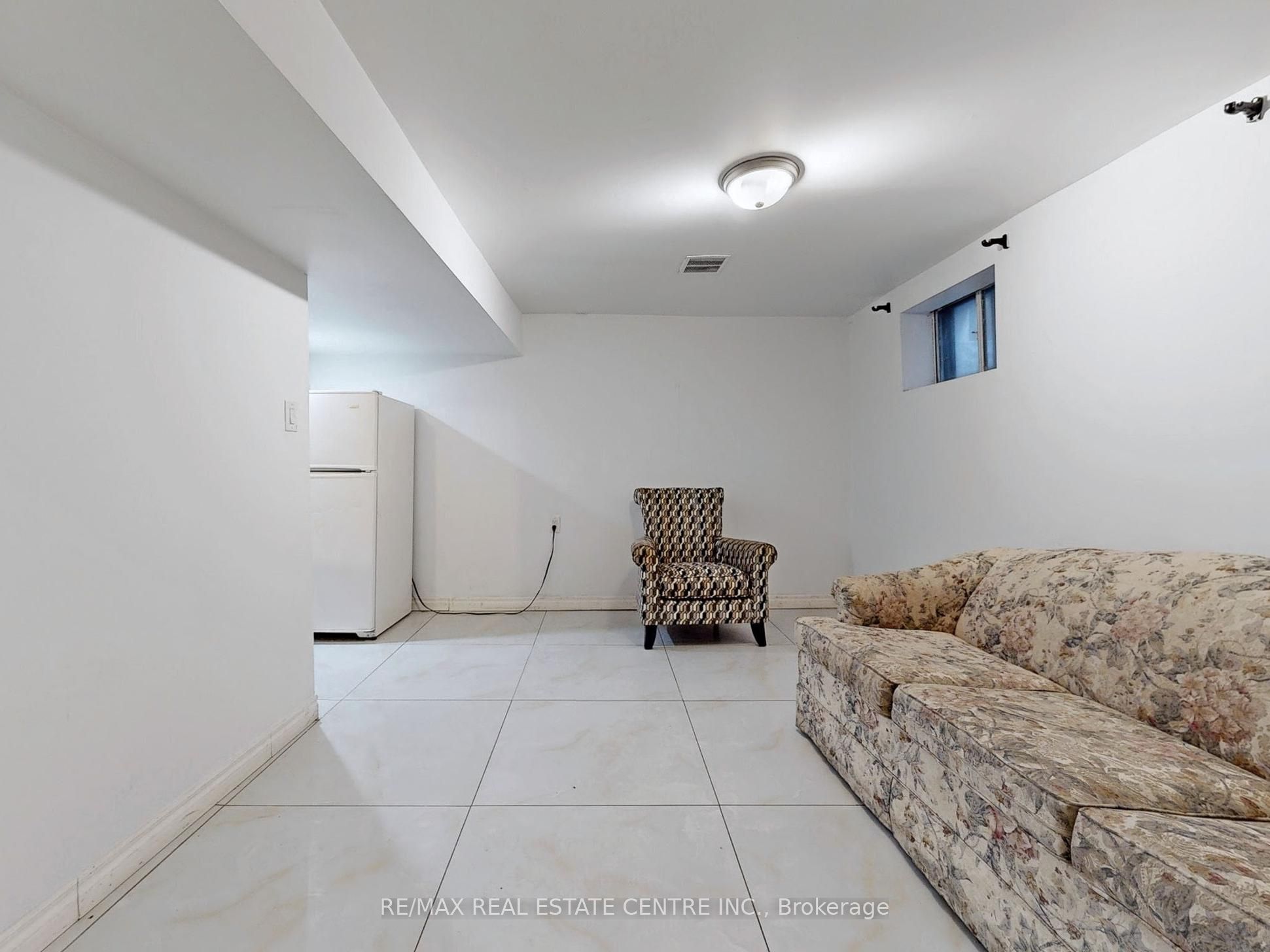 2211 Camilla Road