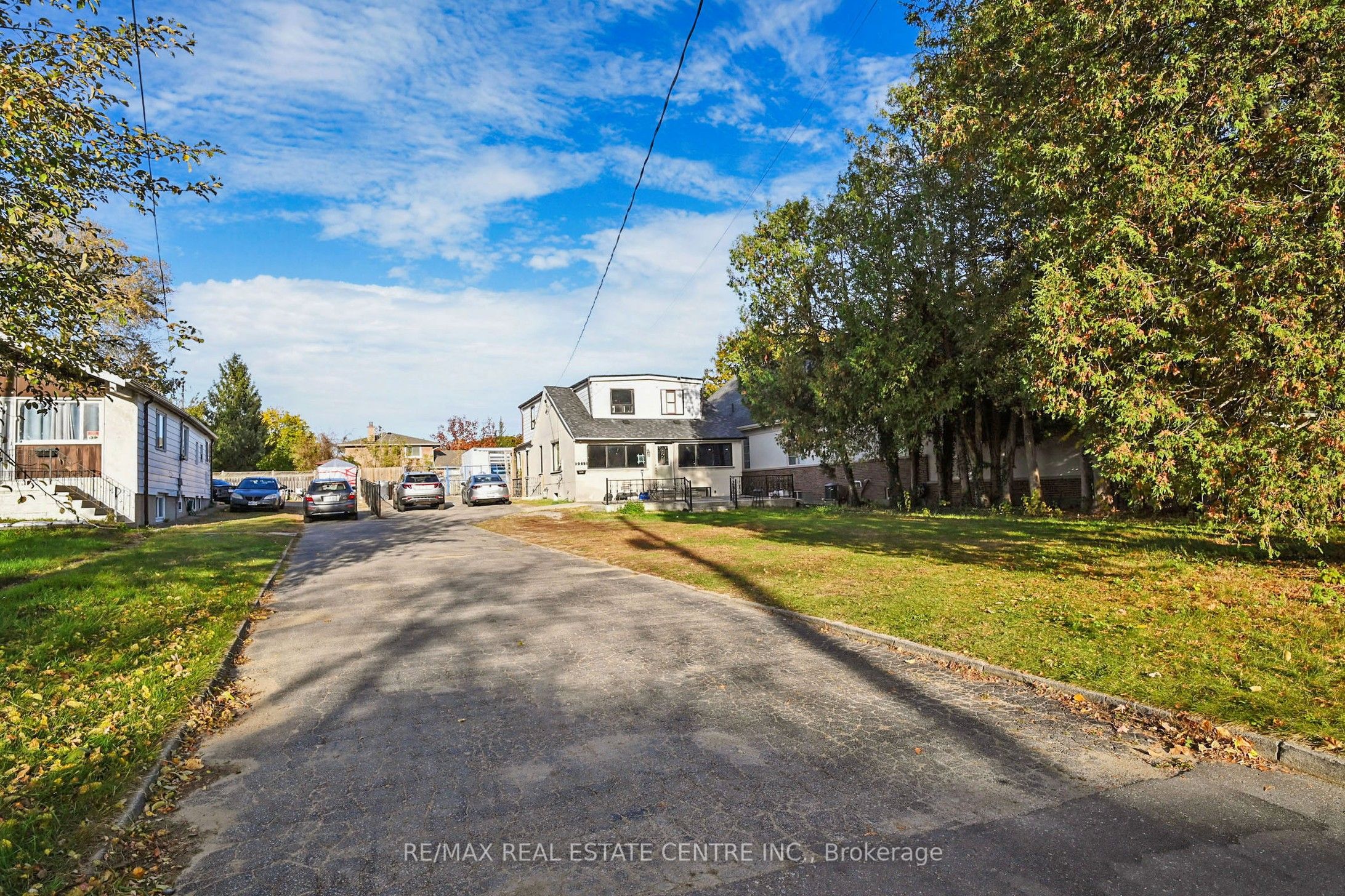 2211 Camilla Road