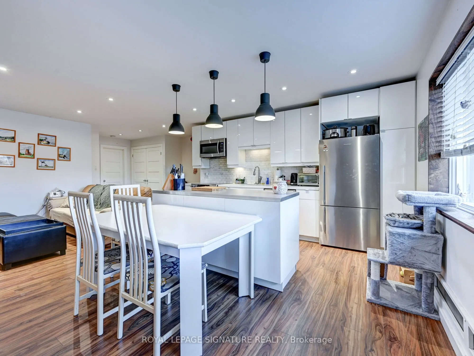 40 Cavell Avenue