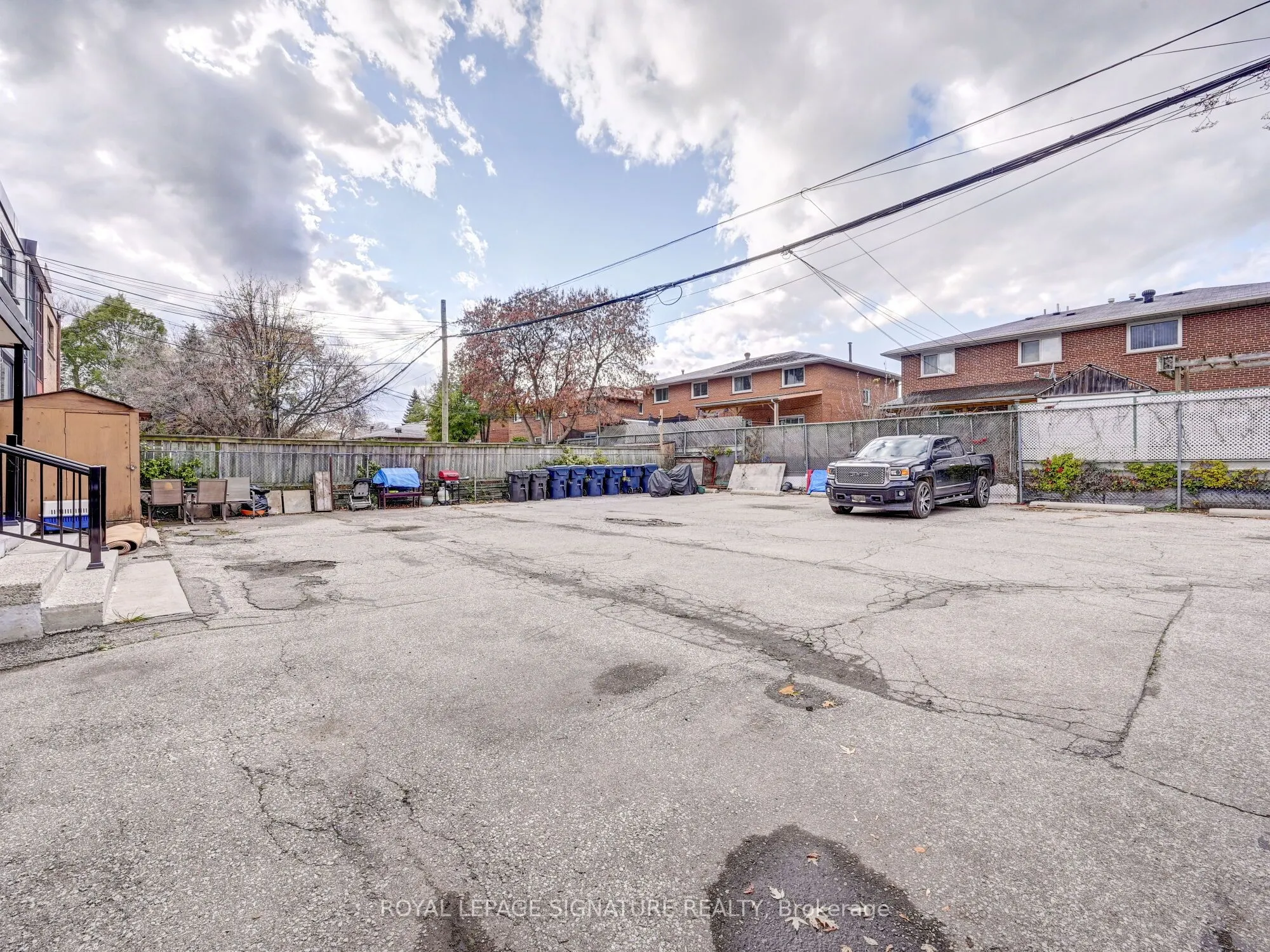 40 Cavell Avenue