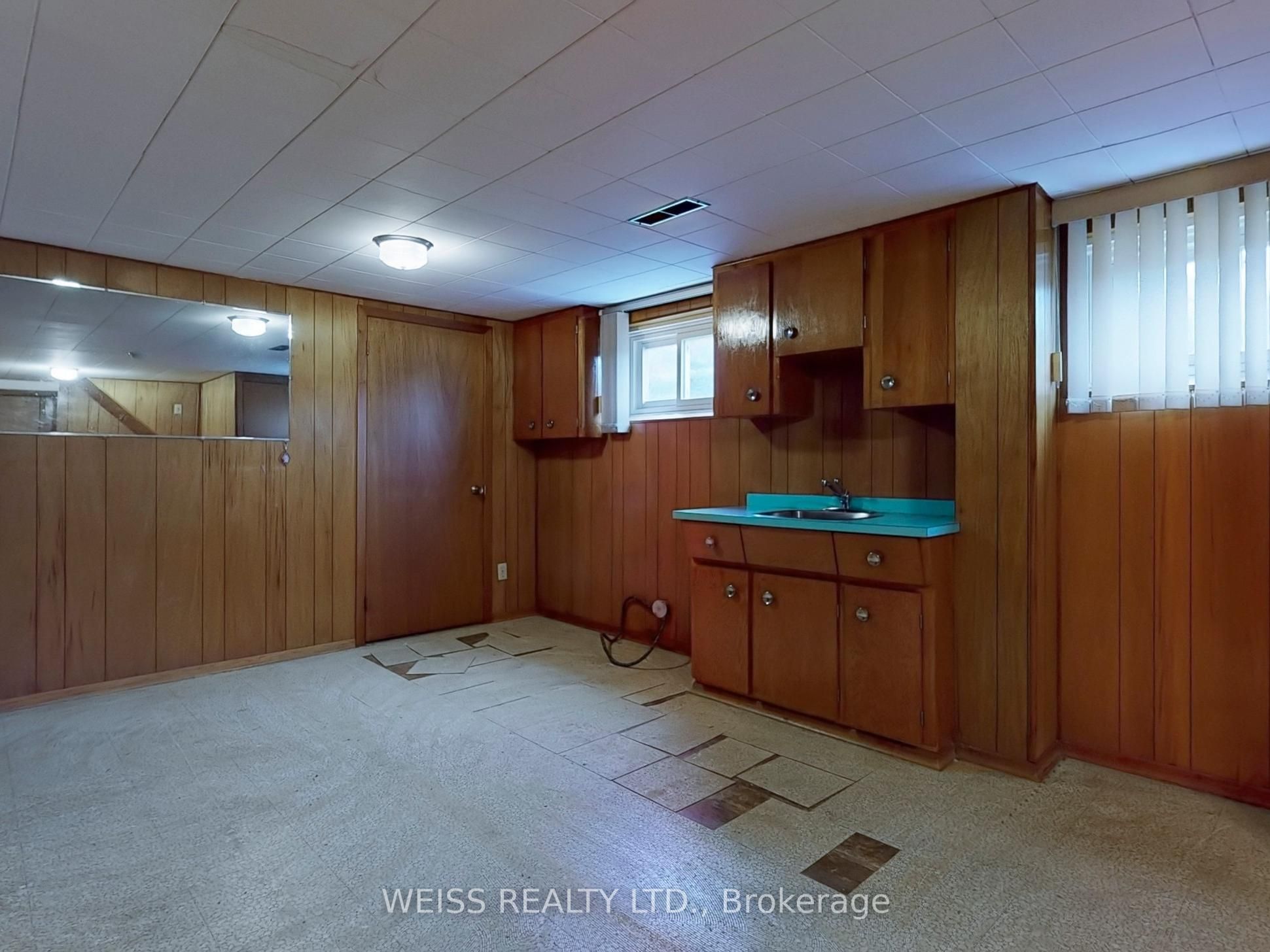 39 Savona Drive