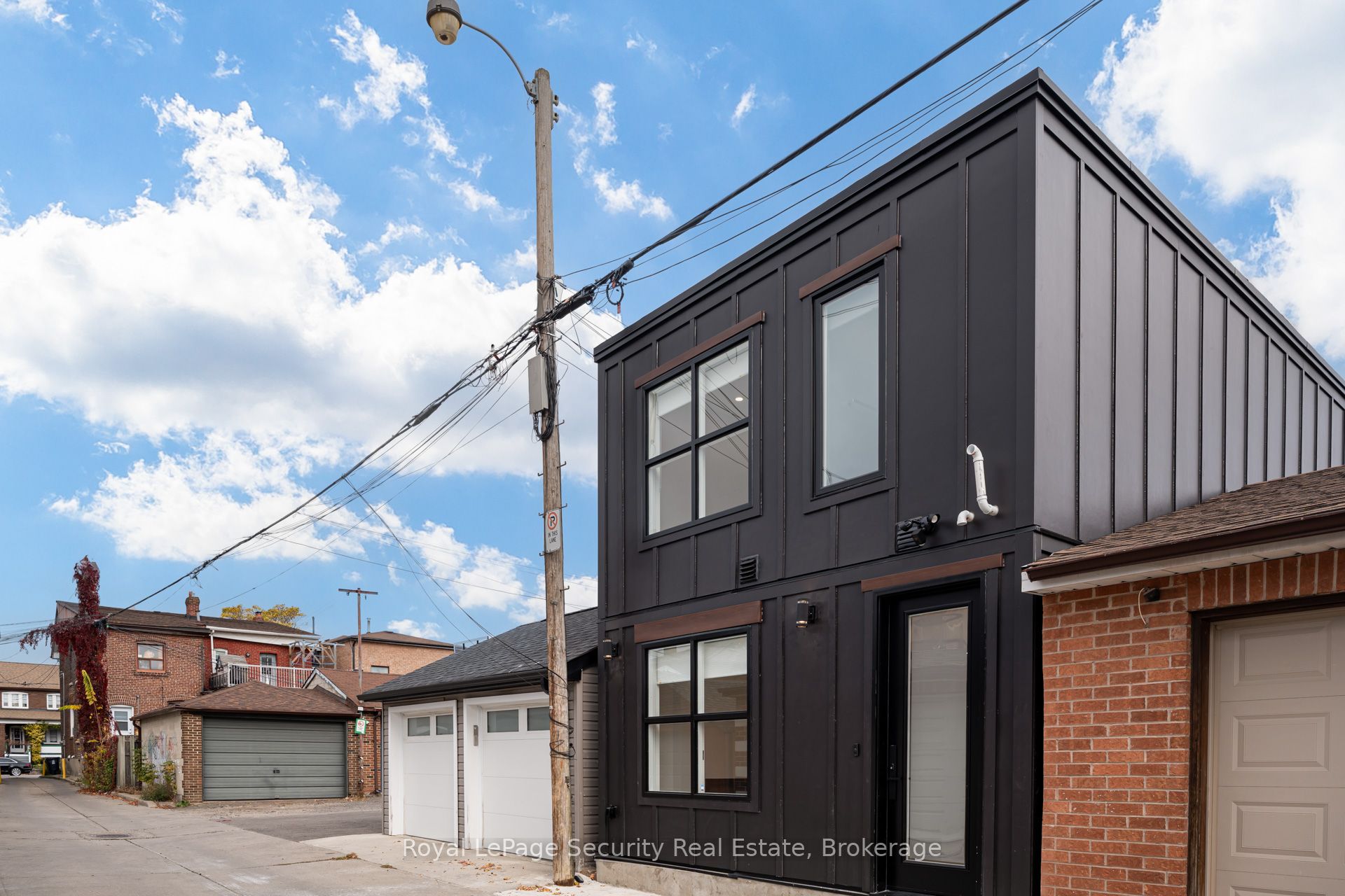 706 Gladstone Avenue, #Lane