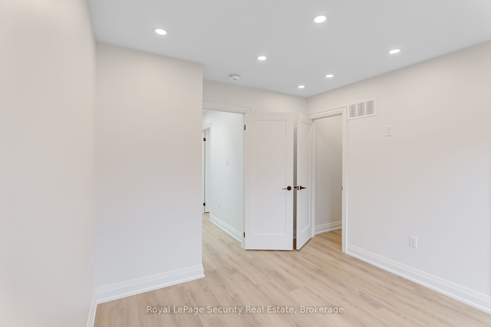 706 Gladstone Avenue, #Lane