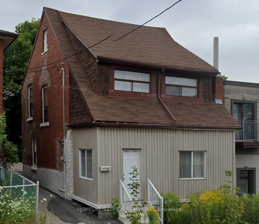 2100 Dufferin Street