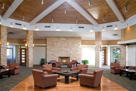 2267 Lakeshore Boulevard W, #505