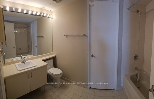 2267 Lakeshore Boulevard W, #505