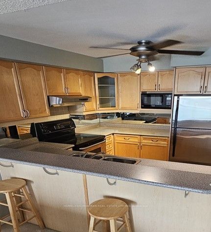 2267 Lakeshore Boulevard W, #505