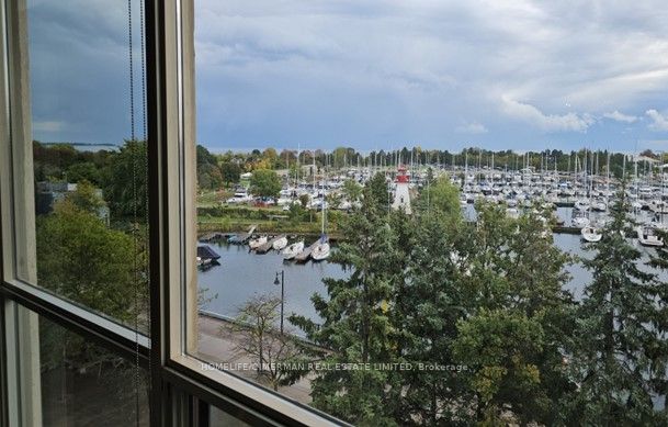2267 Lakeshore Boulevard W, #505