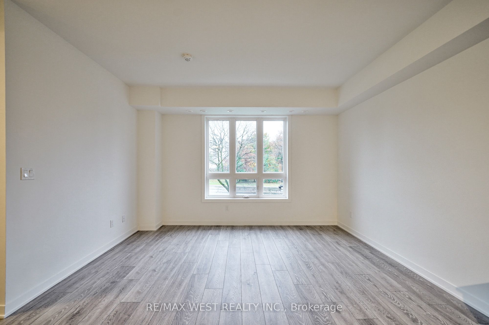 4015 Hickory Drive, #Th11