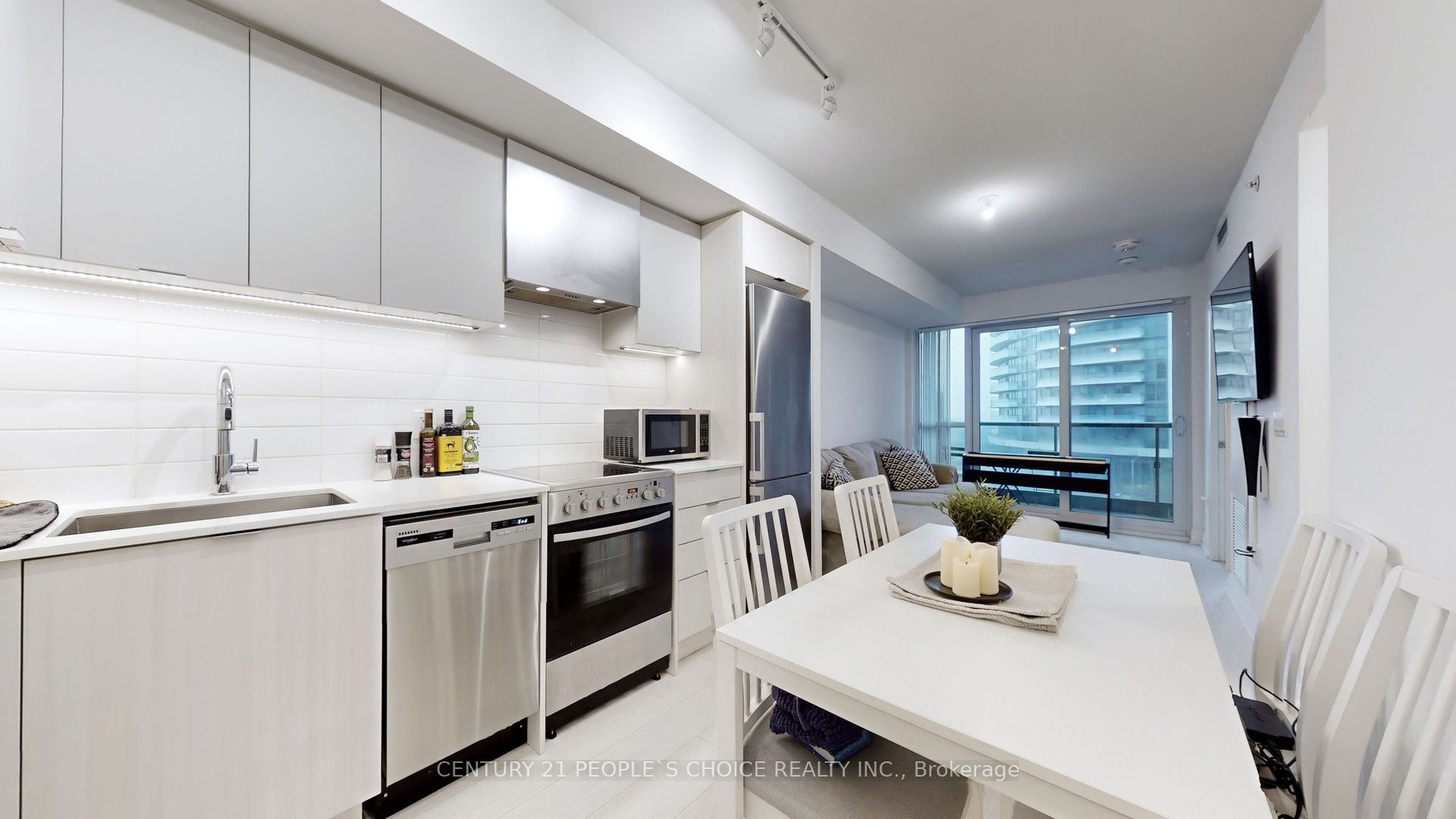 26 Gibbs Road, #827